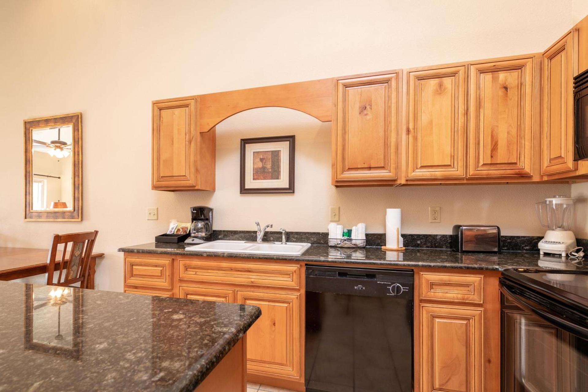 The Lodges at Table Rock photo 28