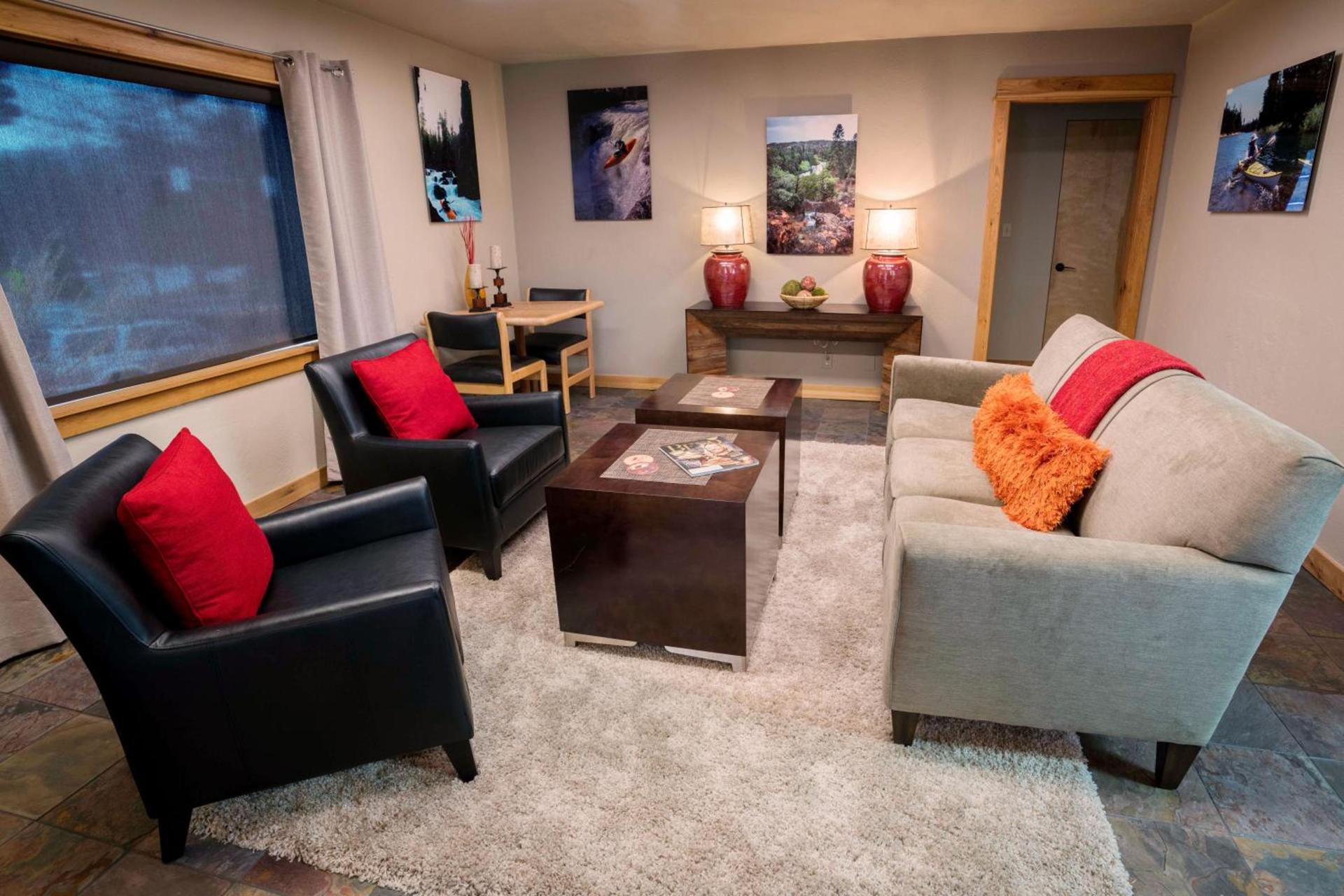 Wall Street Suites photo 2