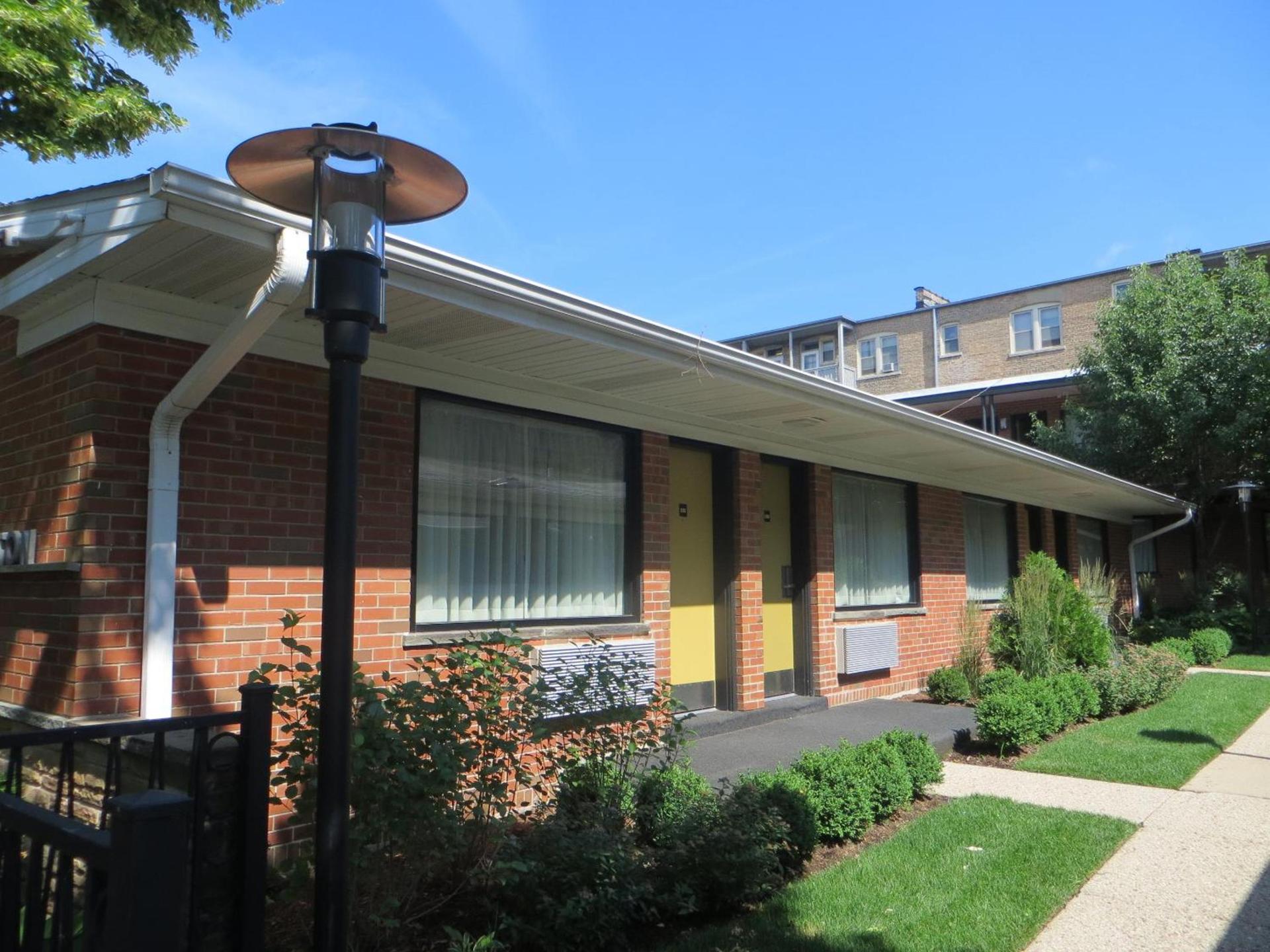 Carleton of Oak Park photo 62