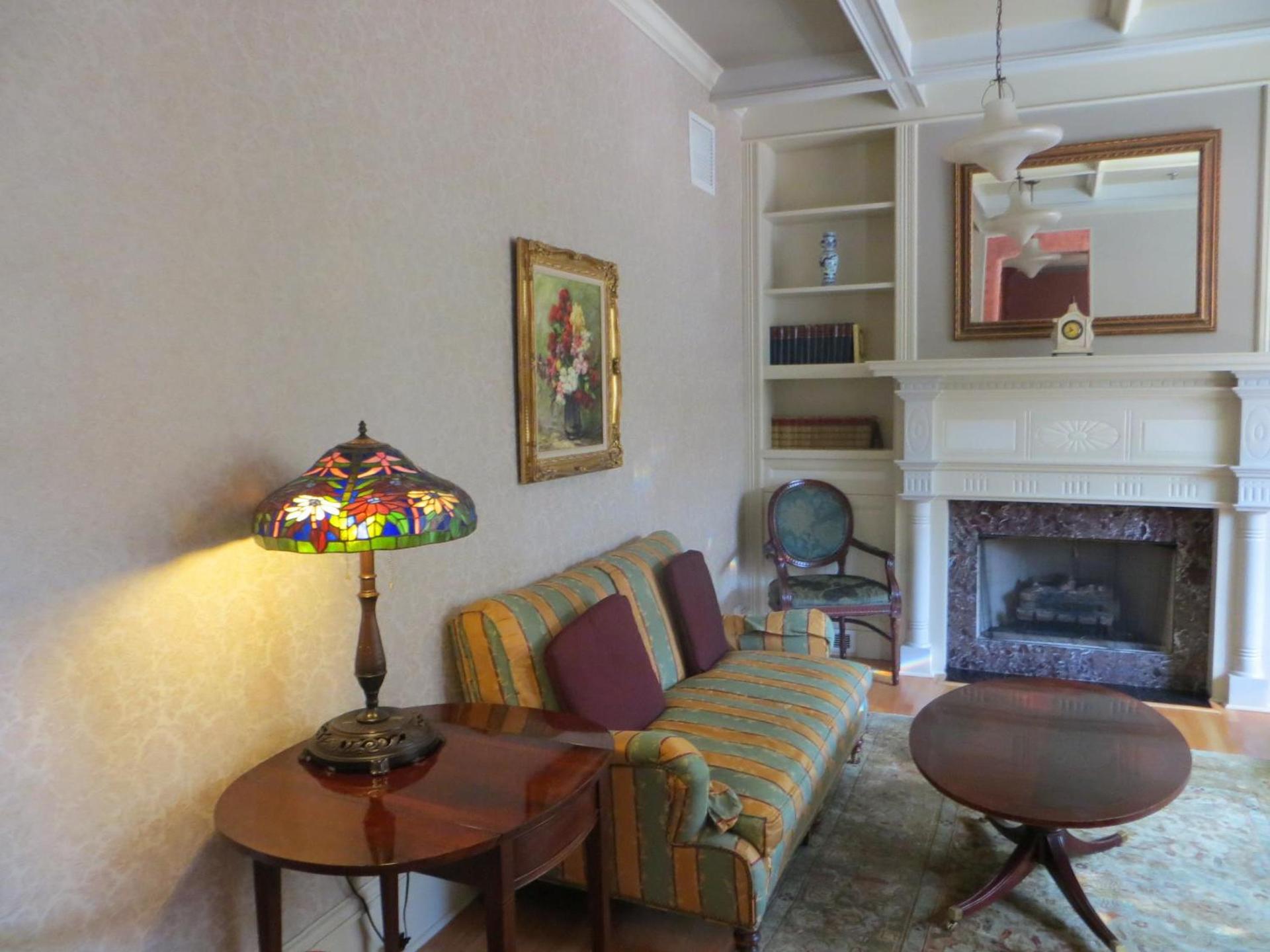 Carleton of Oak Park photo 14