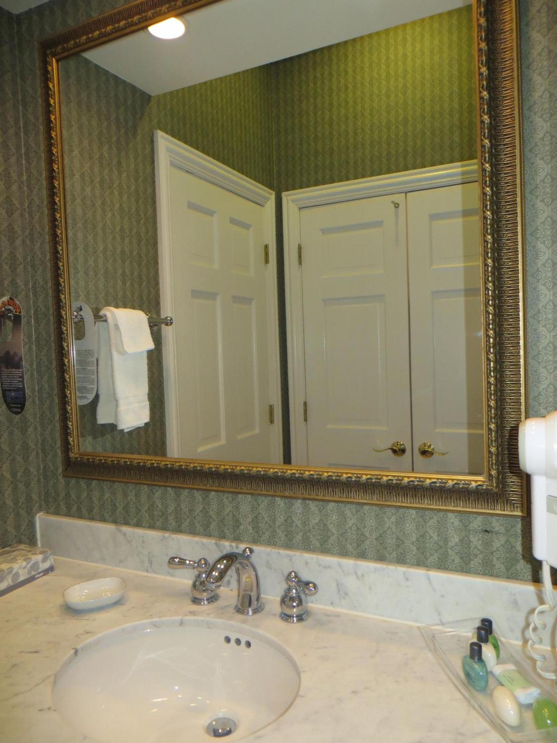 Carleton of Oak Park photo 36