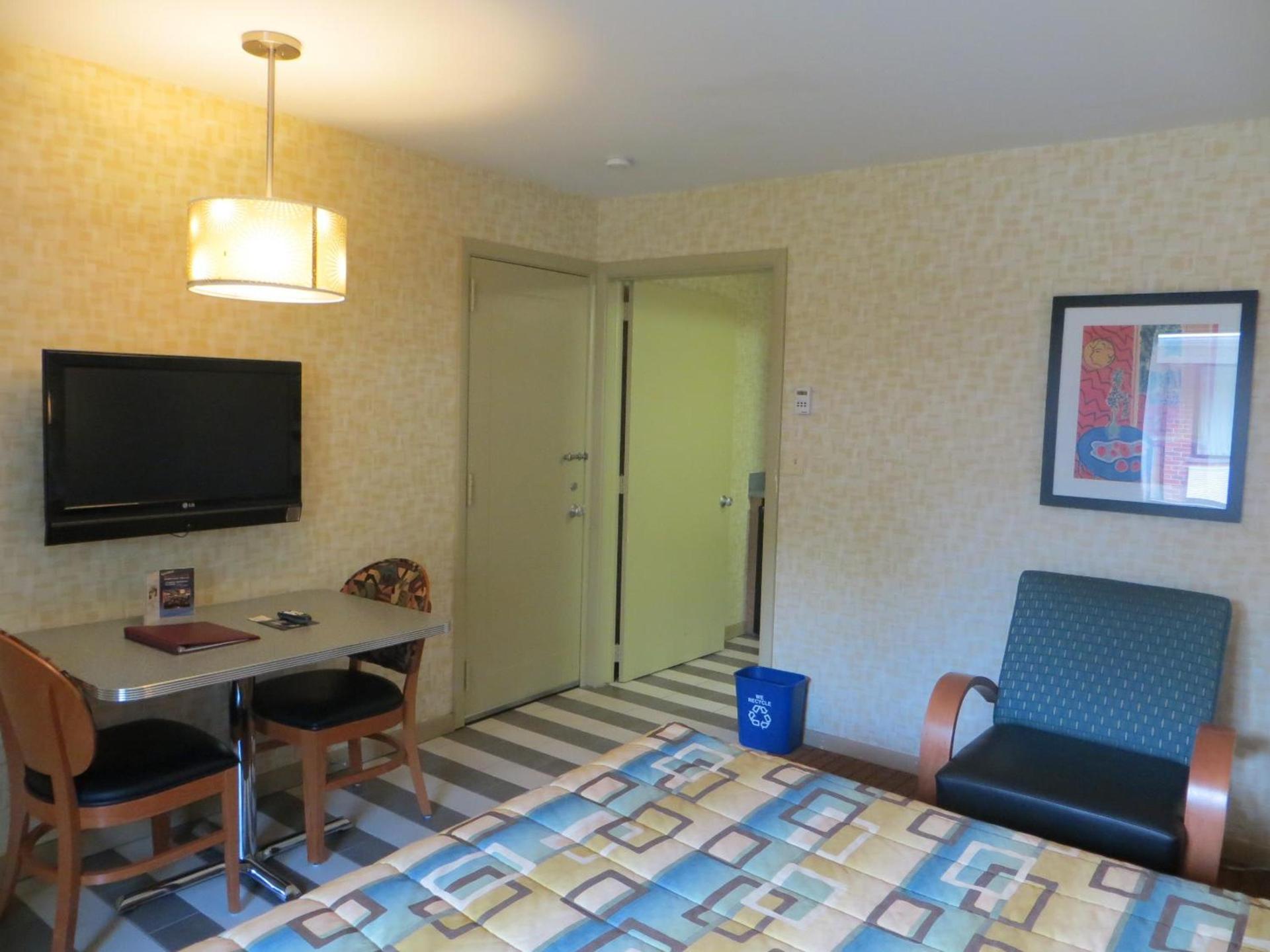 Carleton of Oak Park photo 32