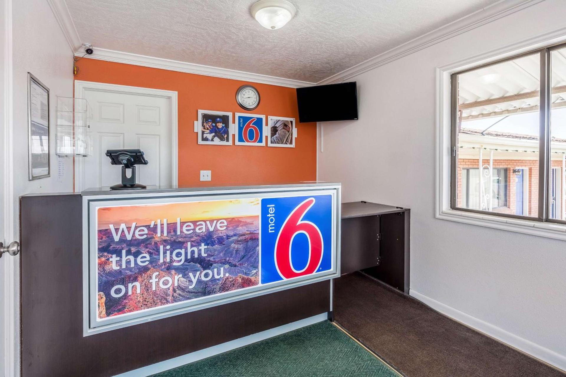 Motel 6 Tremonton, Utah photo 24