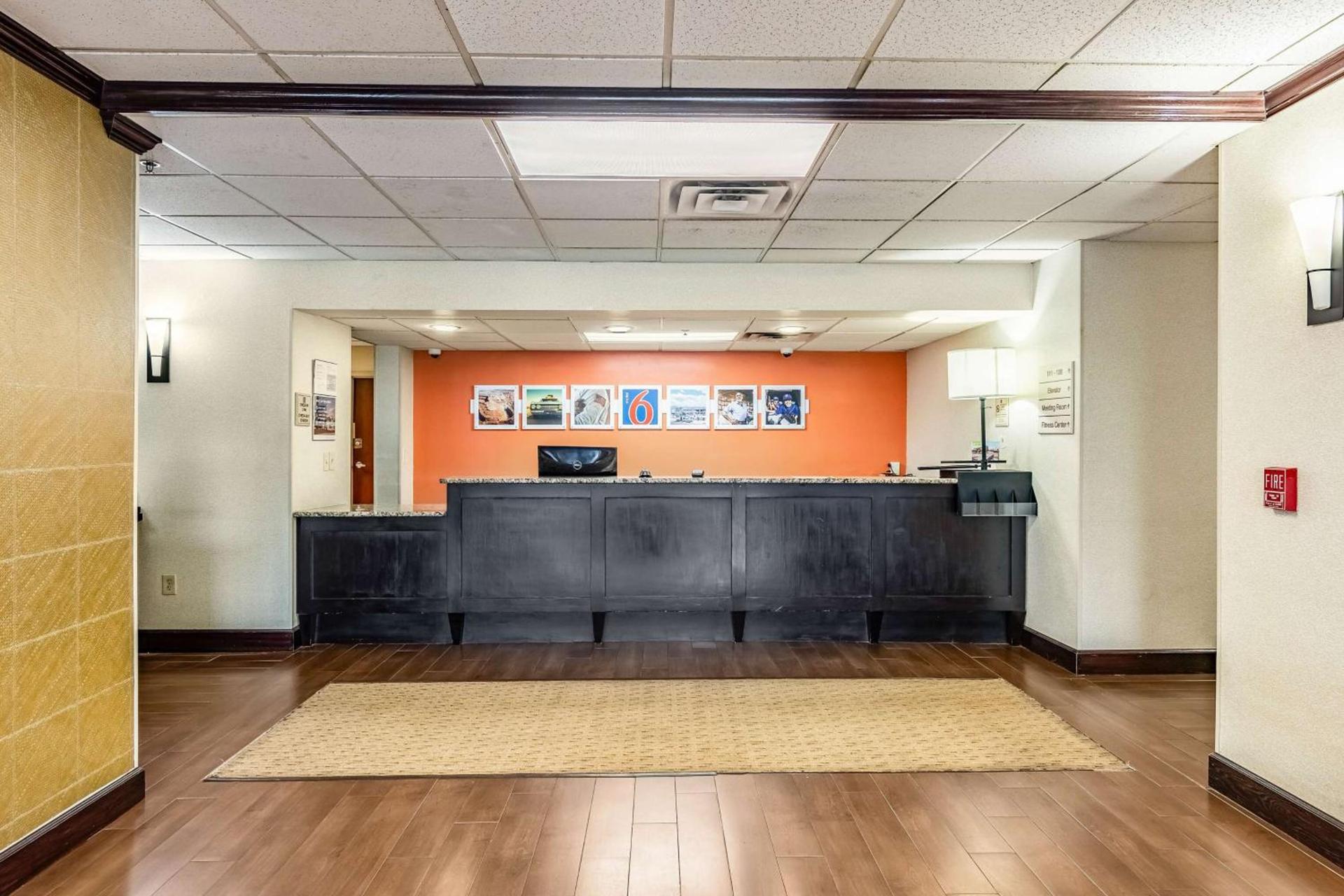 Wingate by Wyndham Conway AR photo 26