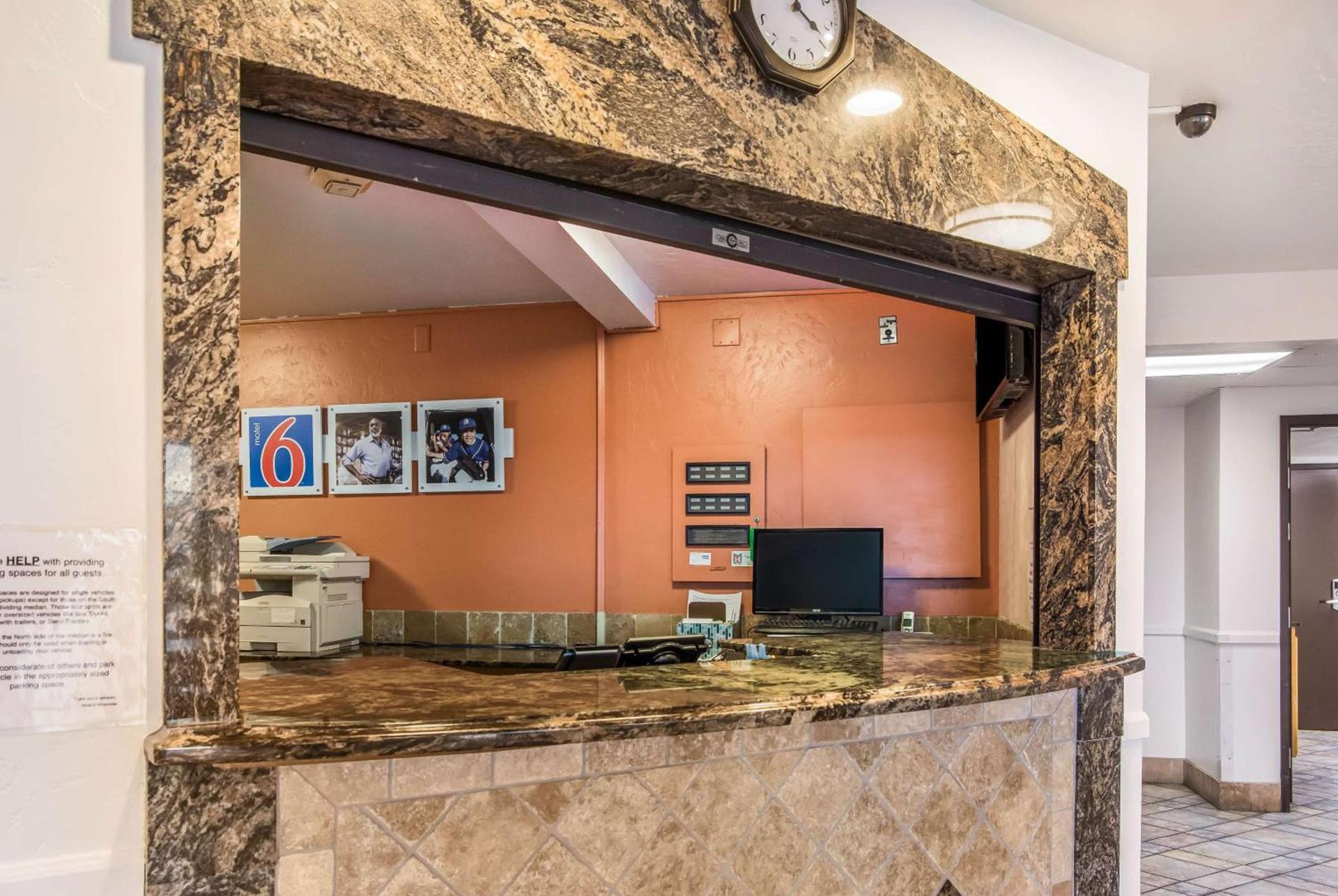 Motel 6-Wilsonville, OR - Portland photo 21