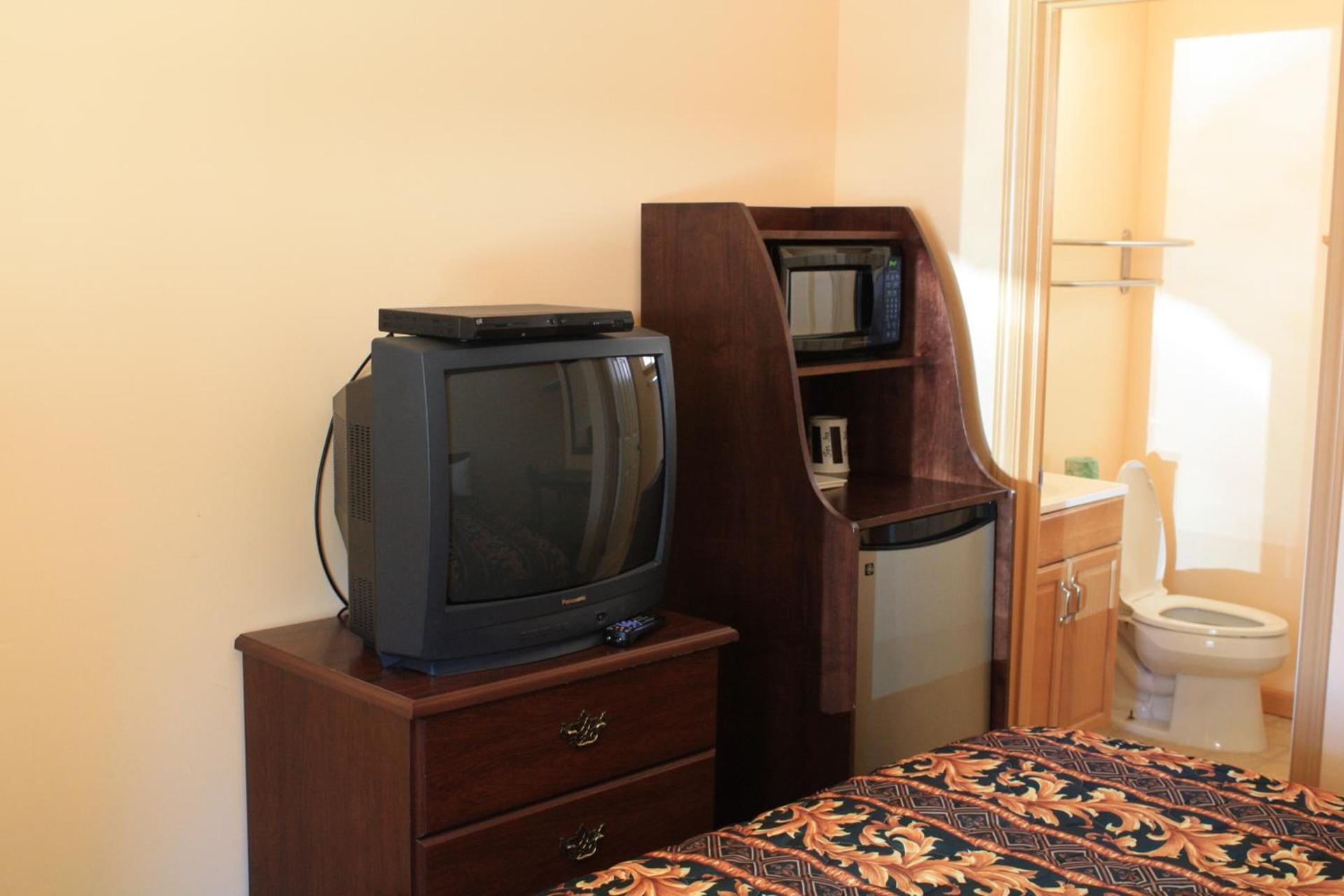 Gold Trail Motor Lodge photo 3