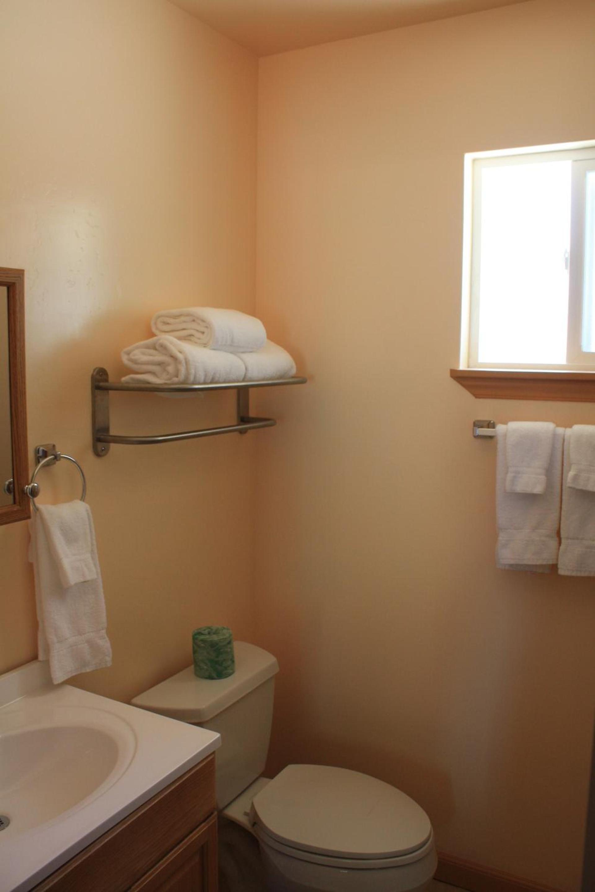 Gold Trail Motor Lodge photo 26