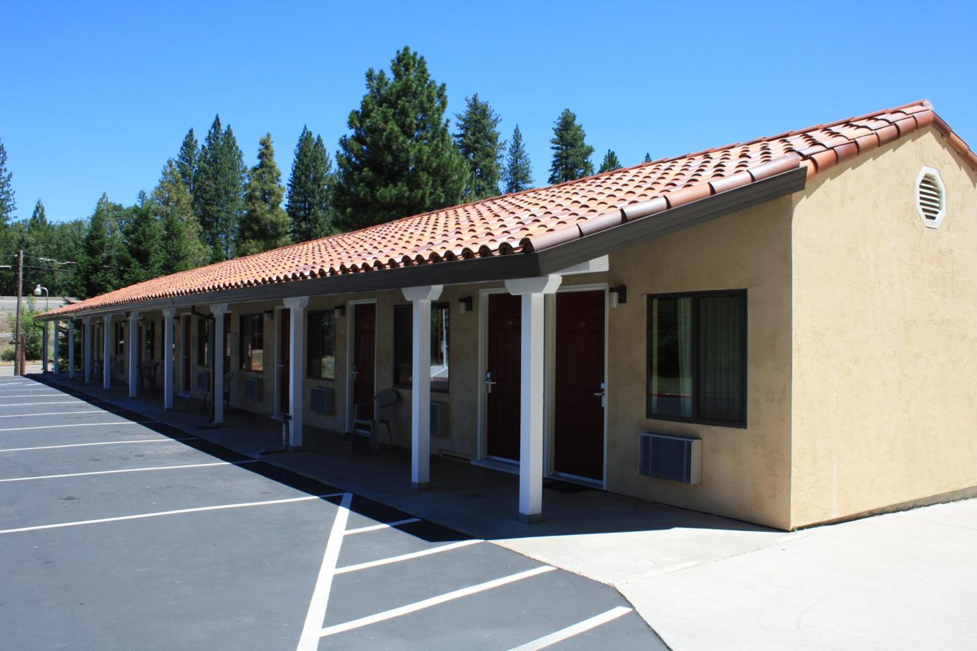 Gold Trail Motor Lodge photo 22