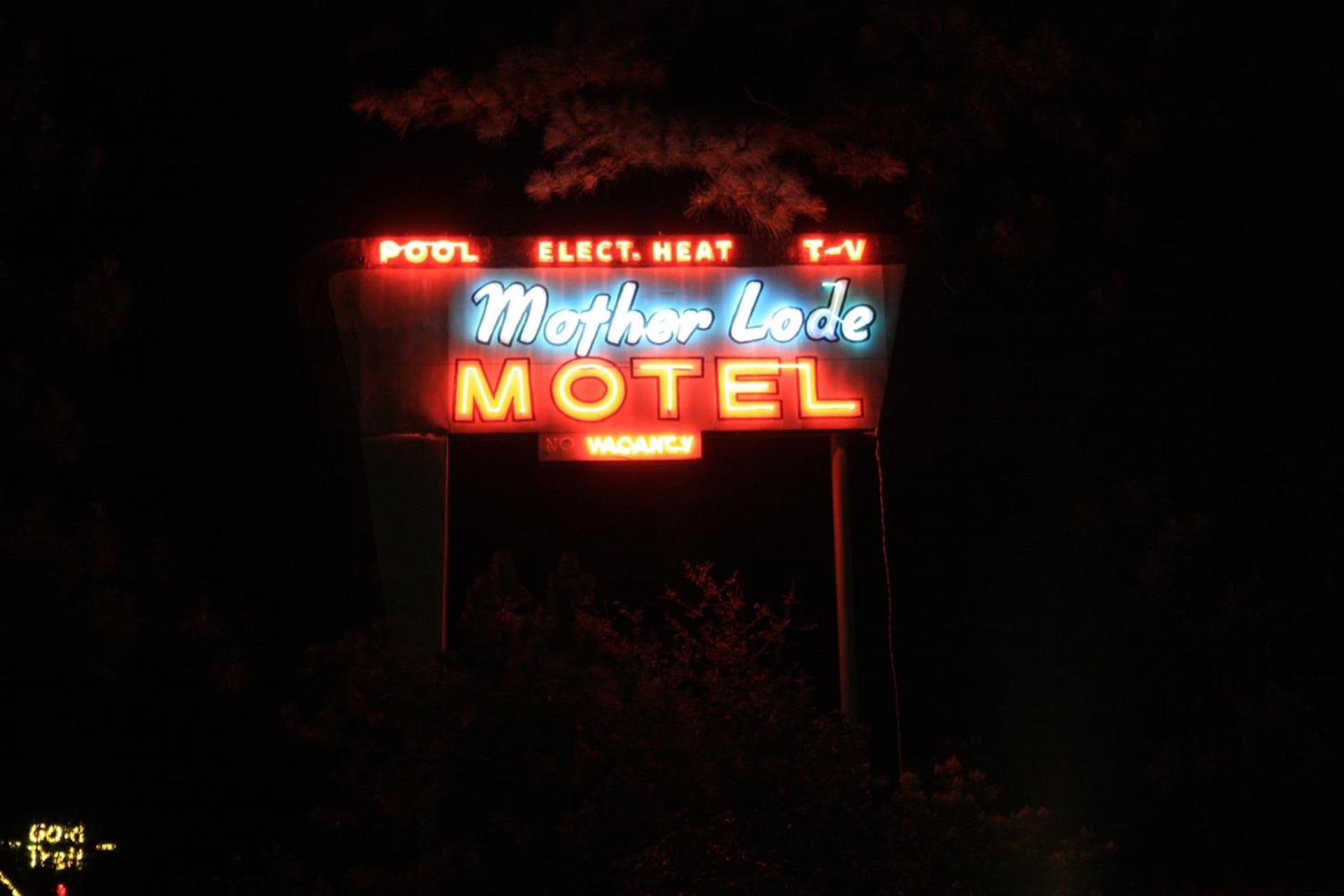 Mother Lode Motel photo 14