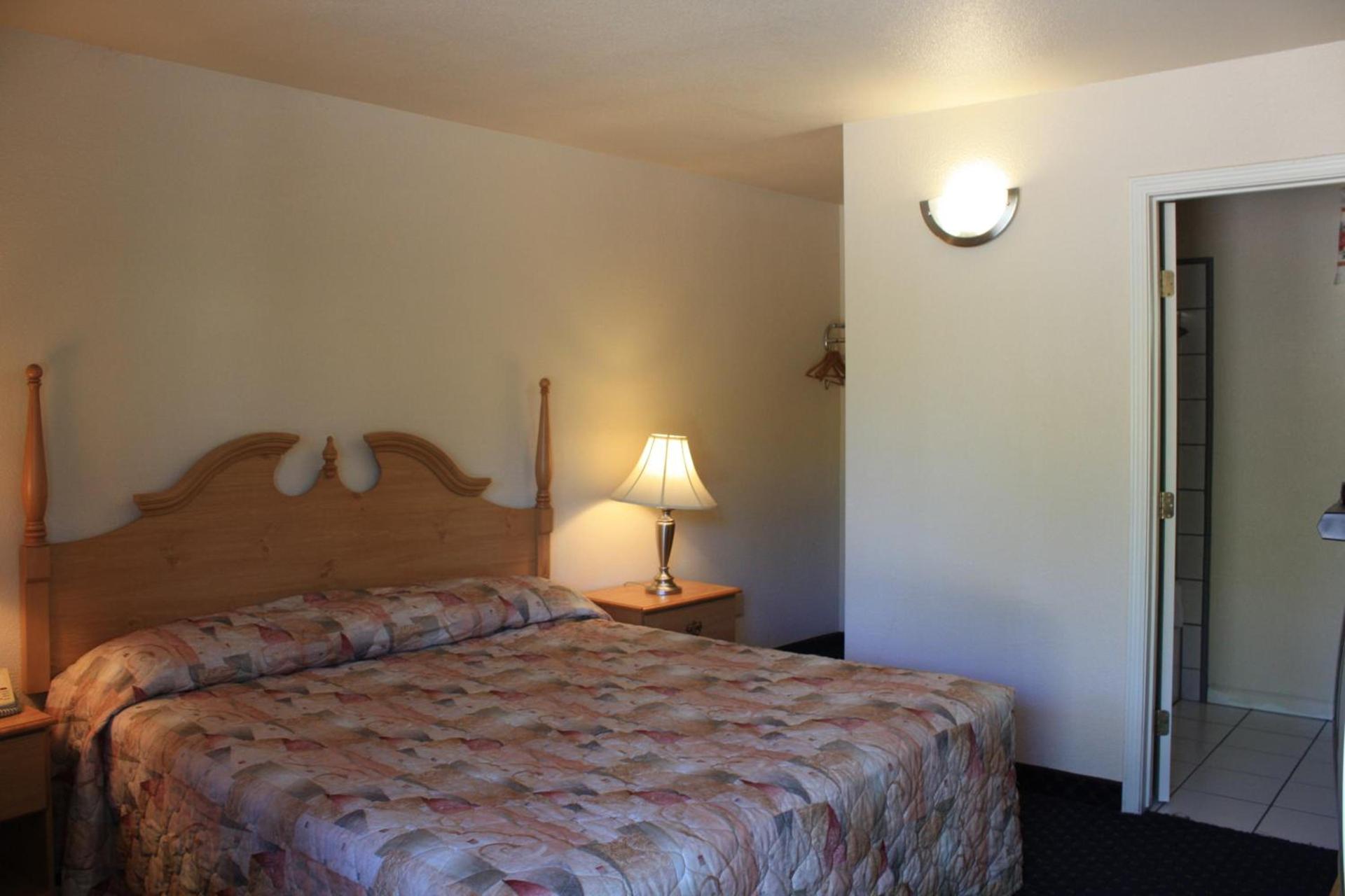 Mother Lode Motel photo 16