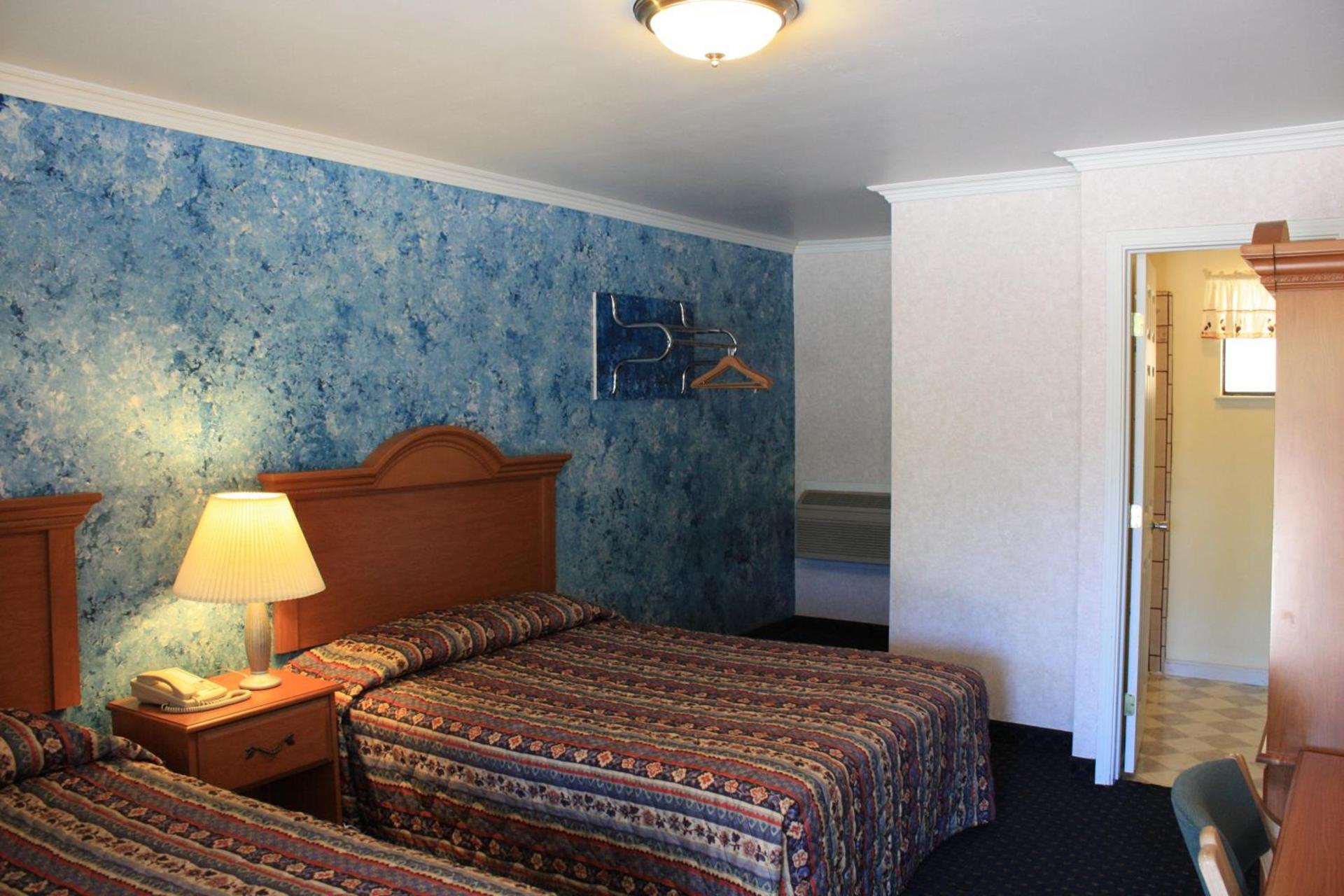 Mother Lode Motel photo 28