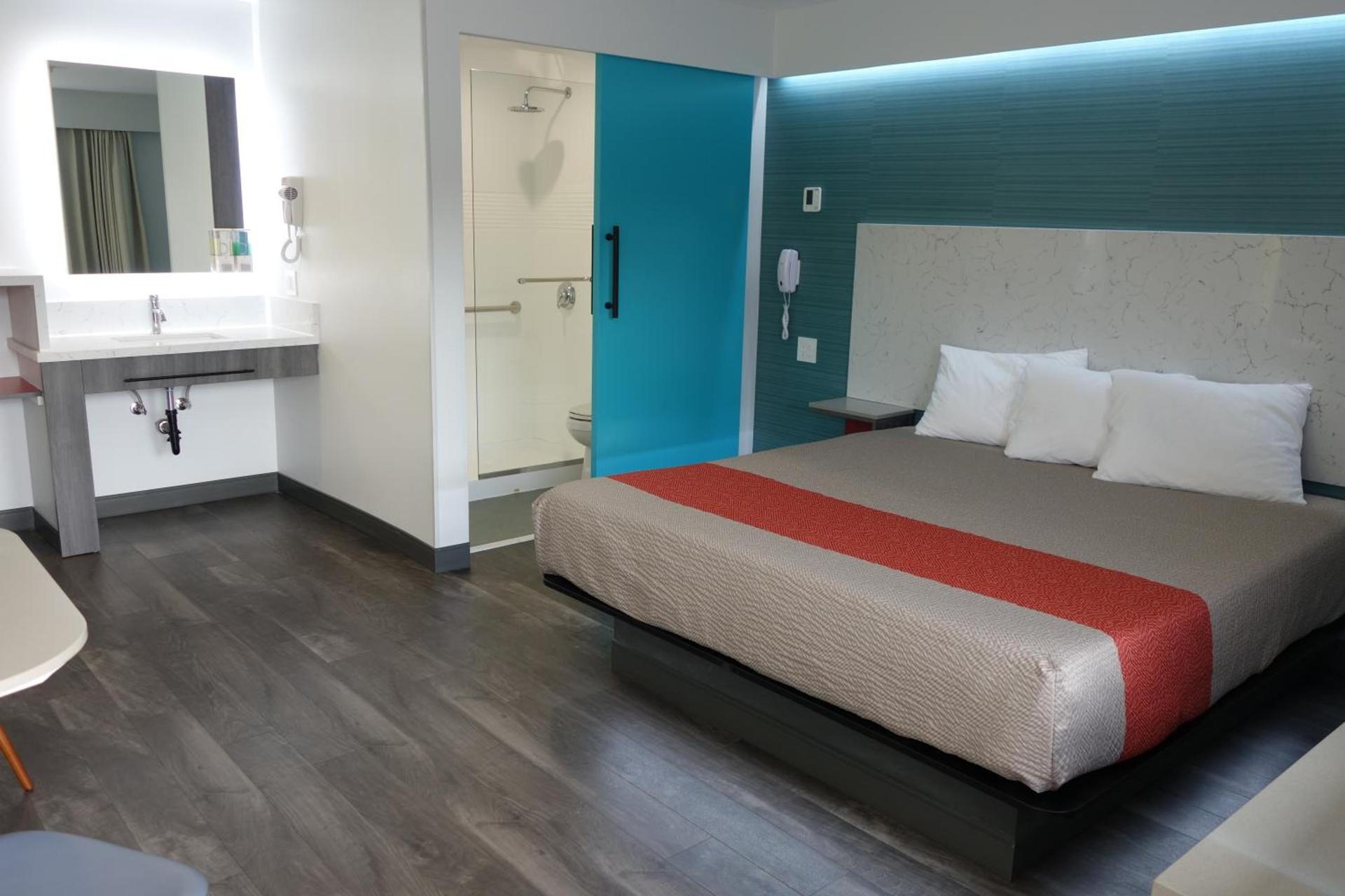 Solo Motel Broadway photo 18