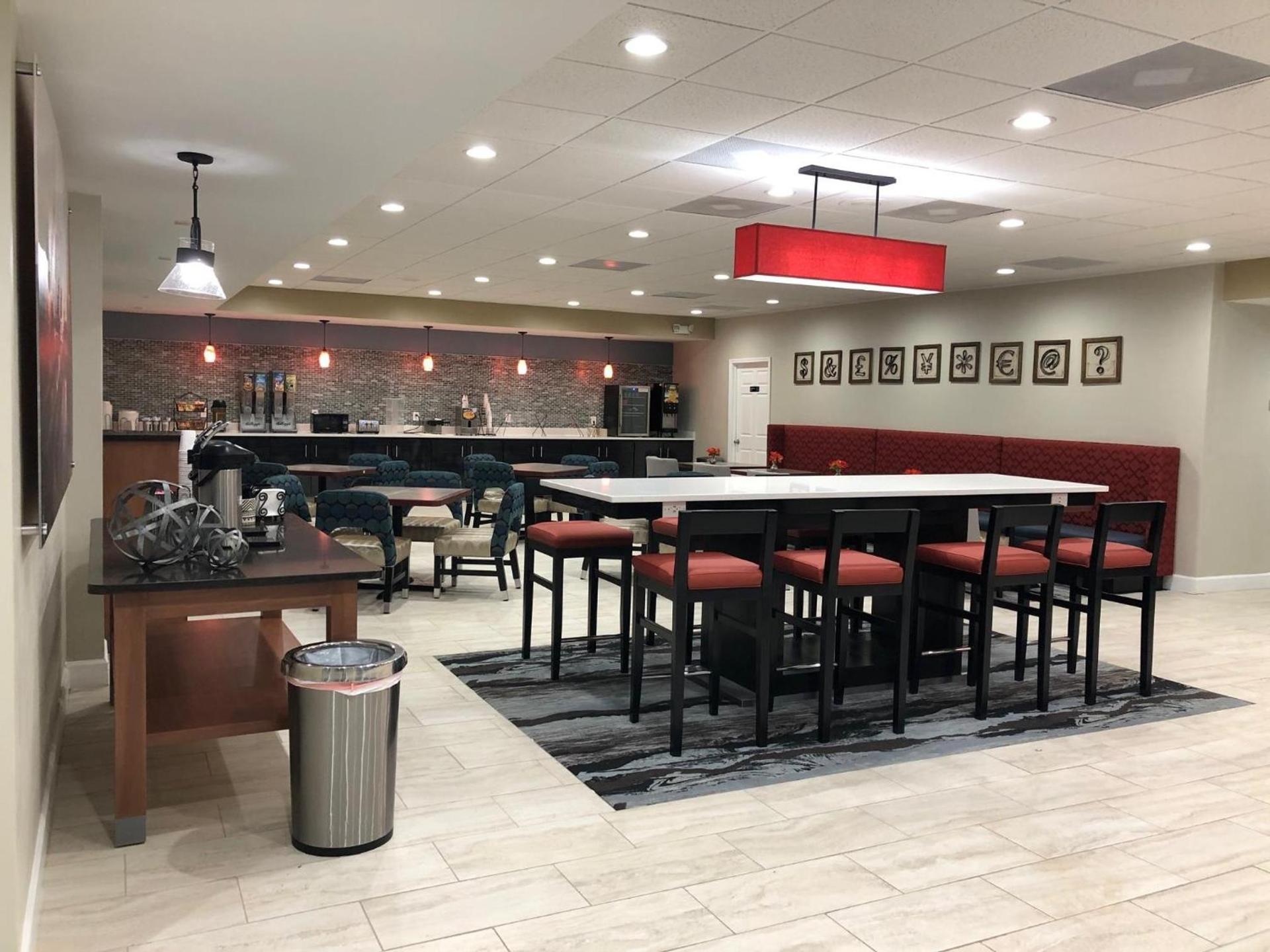 Quality Inn Dalton East photo 42