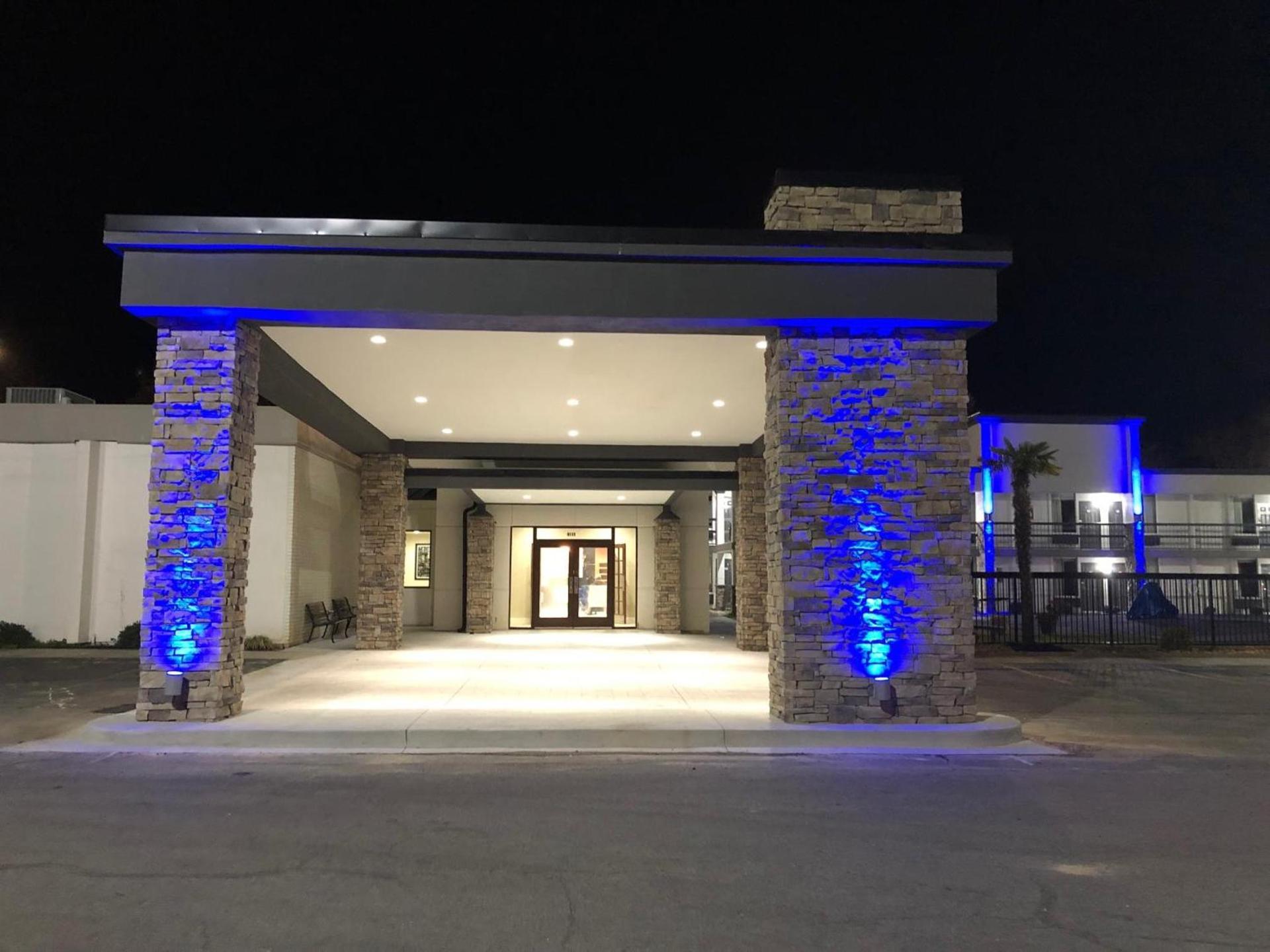 Quality Inn Dalton East photo 63