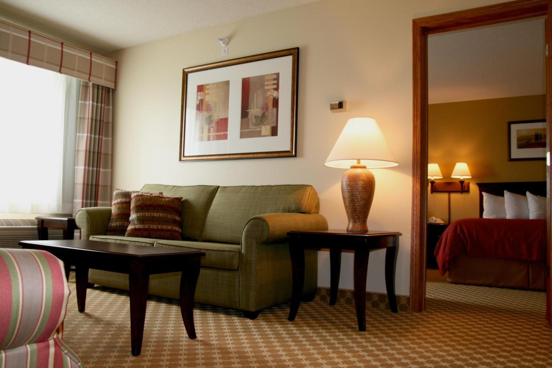 Country Inn & Suites by Radisson, Lincoln North Hotel and Conference Center, NE photo 35