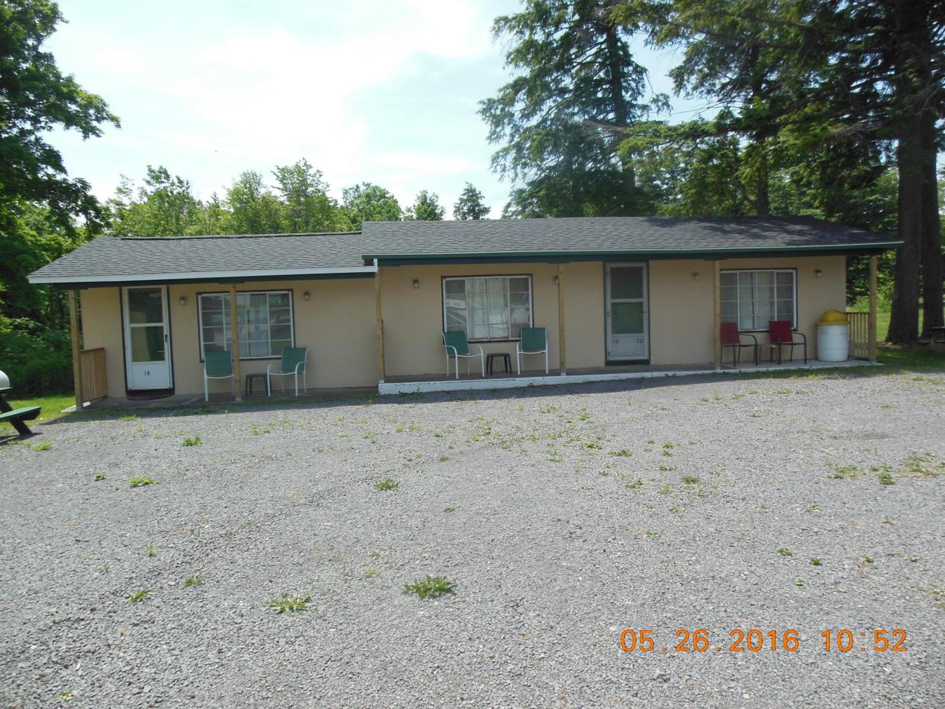 Evergreen Motel photo 4