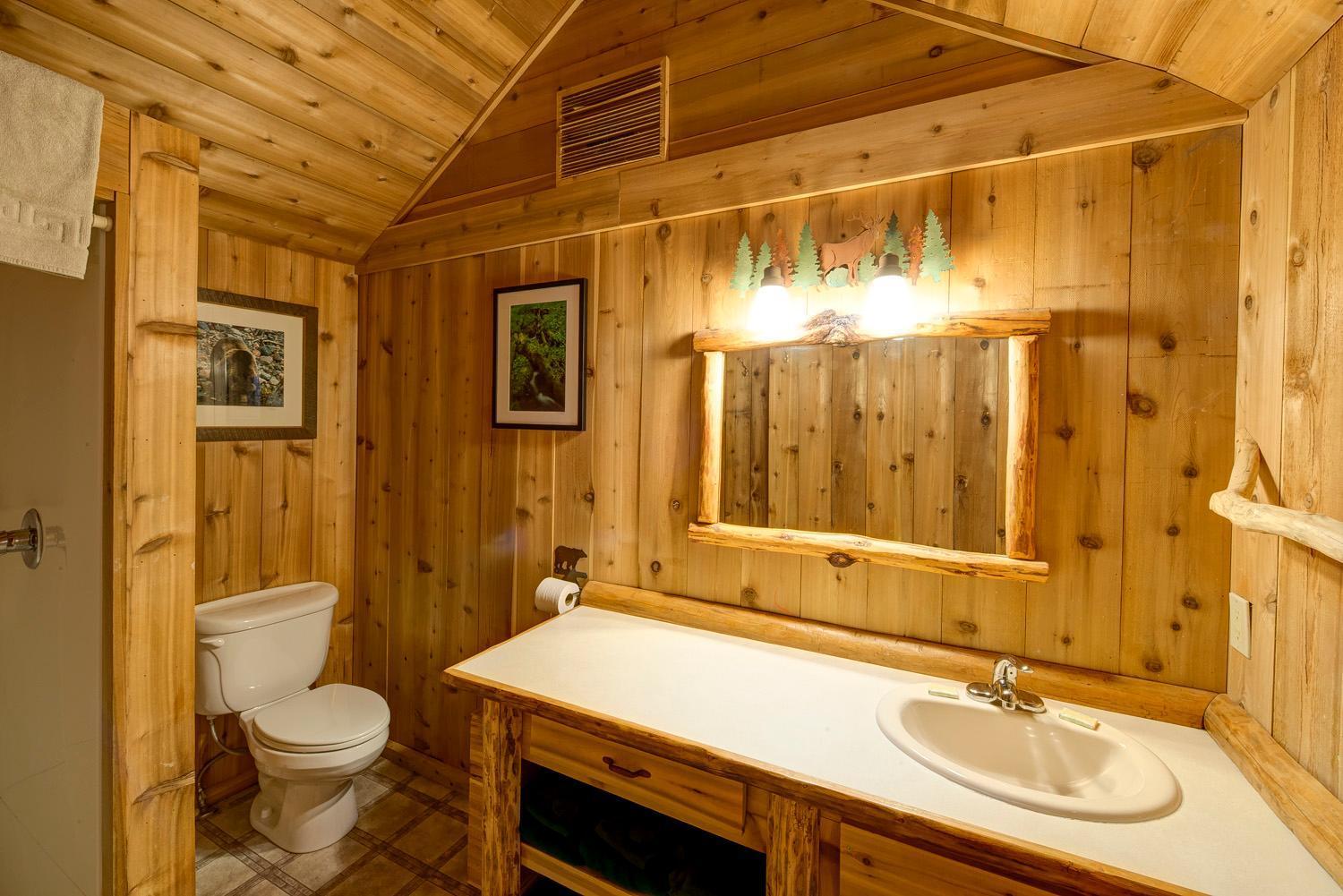 Silver Gate Lodging photo 32