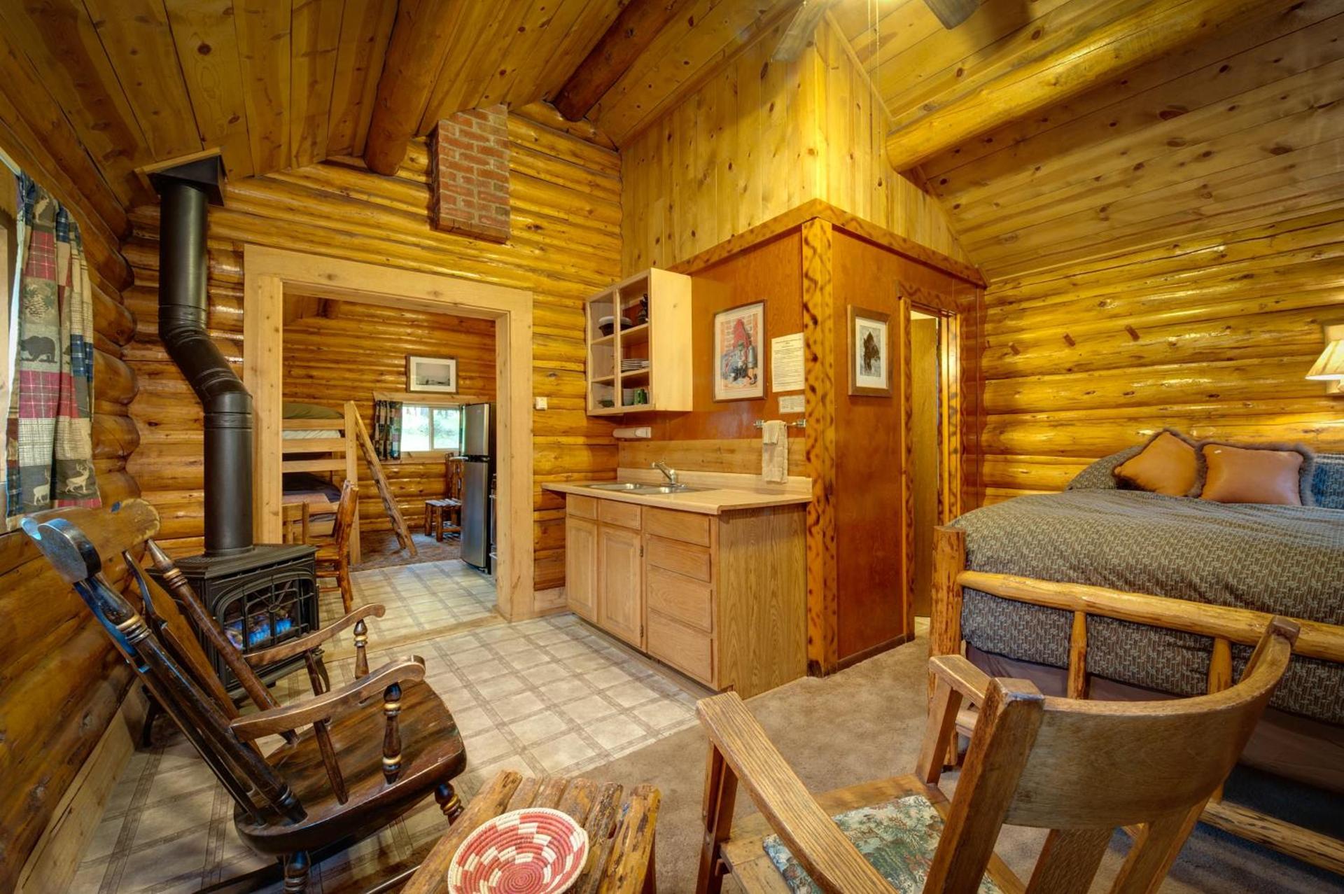 Silver Gate Lodging photo 26