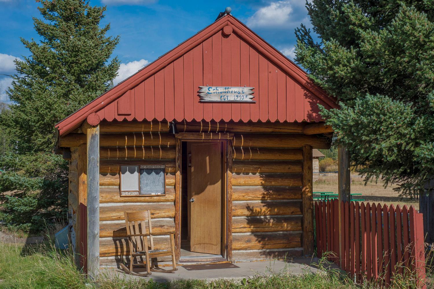 Silver Gate Lodging photo 24