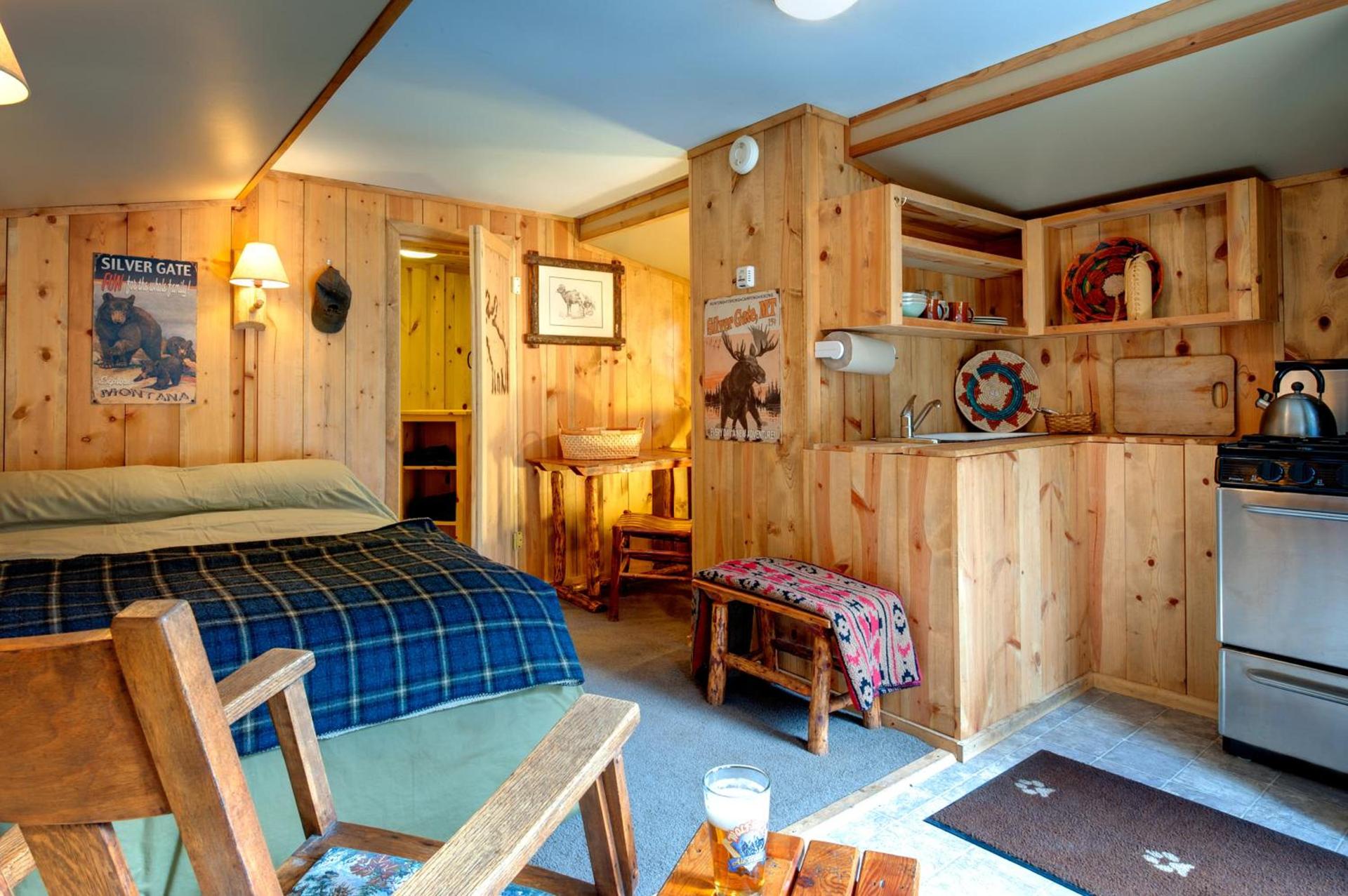 Silver Gate Lodging photo 20