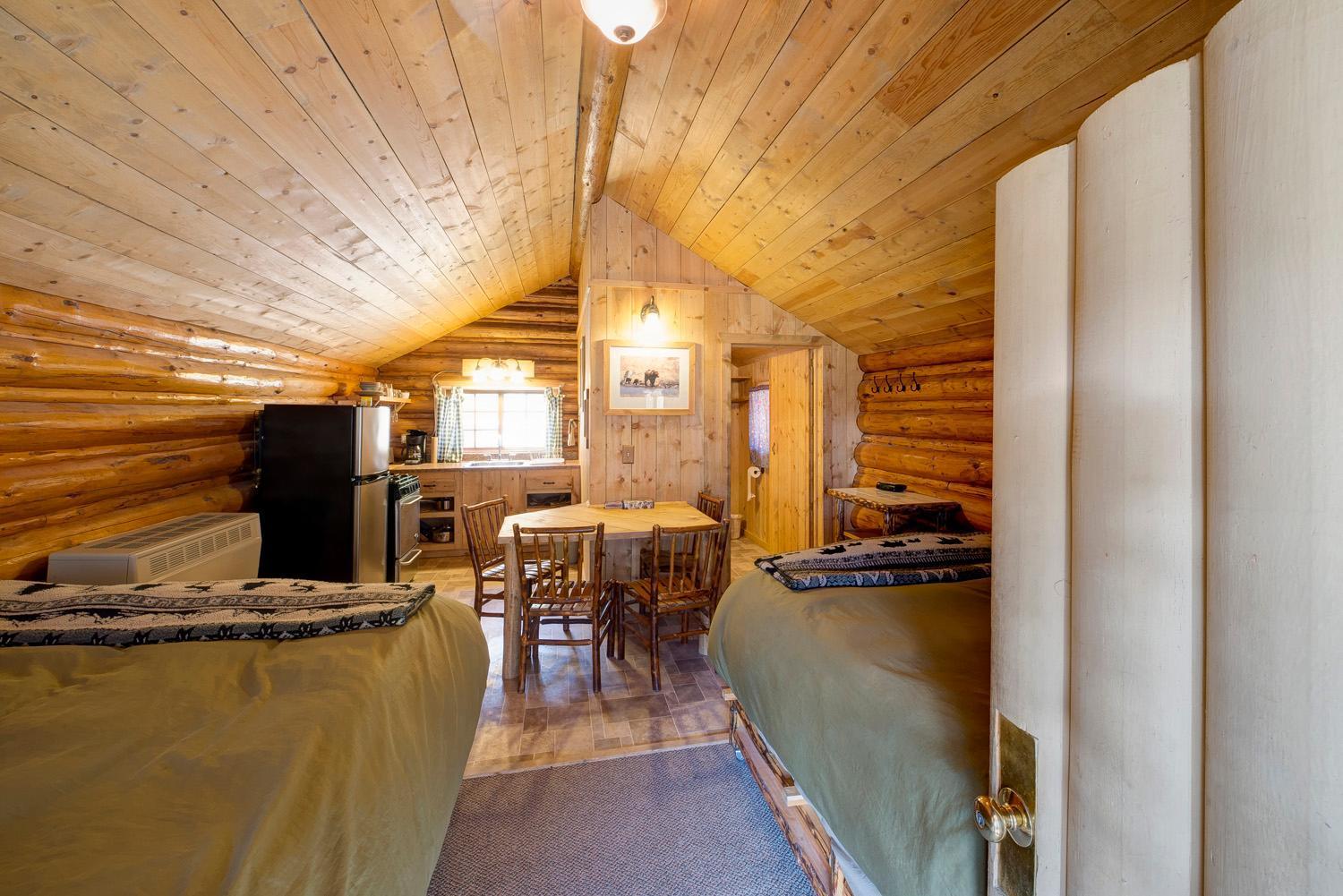 Silver Gate Lodging photo 11