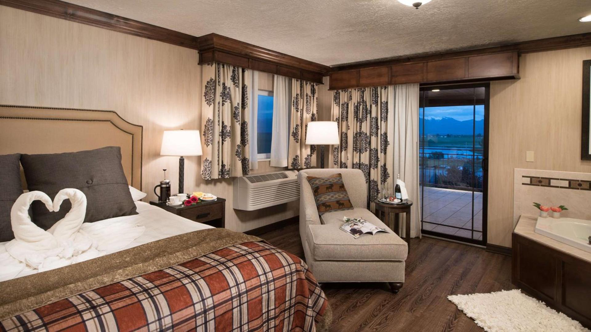 Best Western Plus Flathead Lake Inn and Suites photo 14