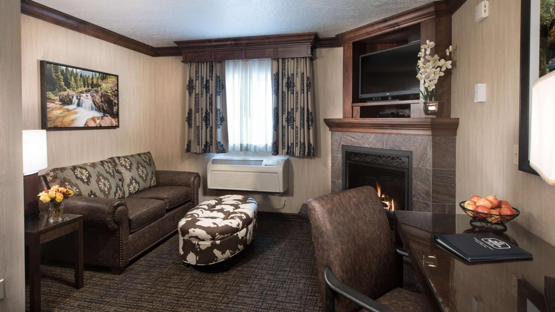 Best Western Plus Flathead Lake Inn and Suites photo 26