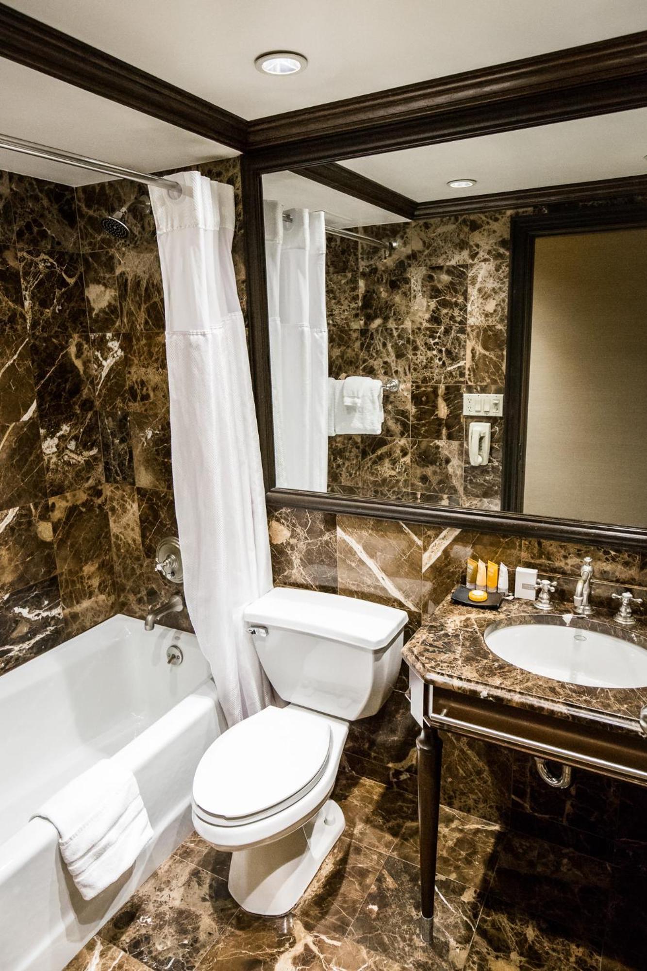 The Belvedere Hotel photo 4
