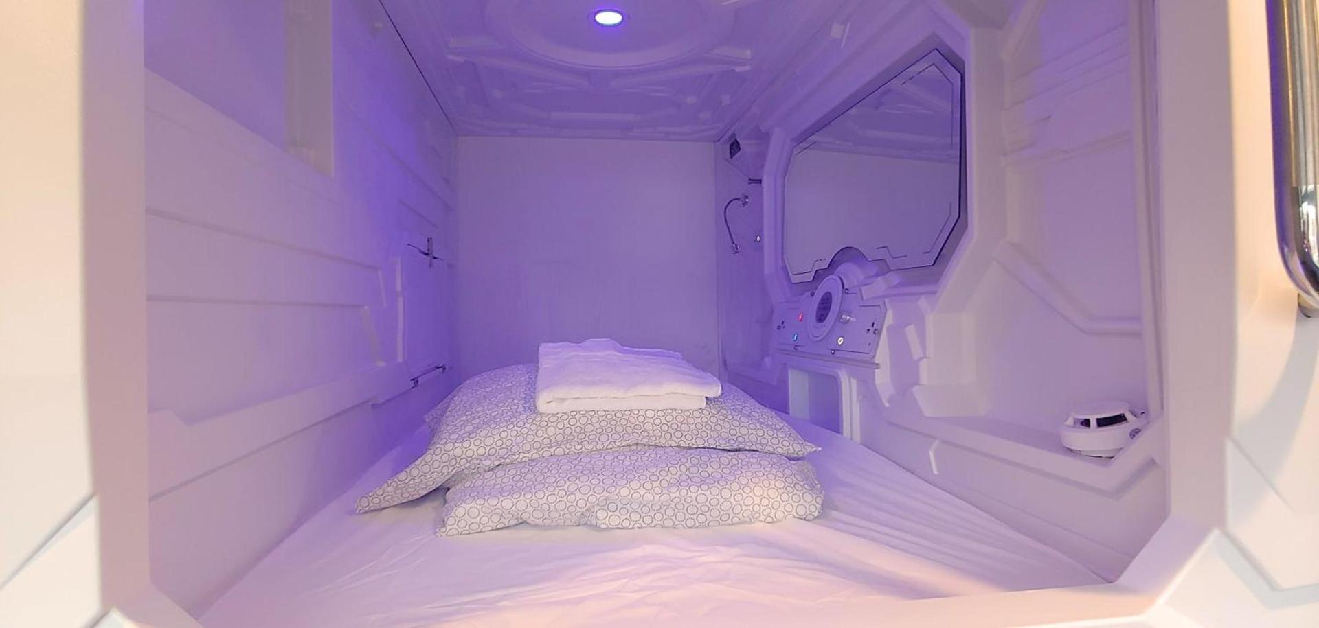 U Street Capsule Hostel photo 65