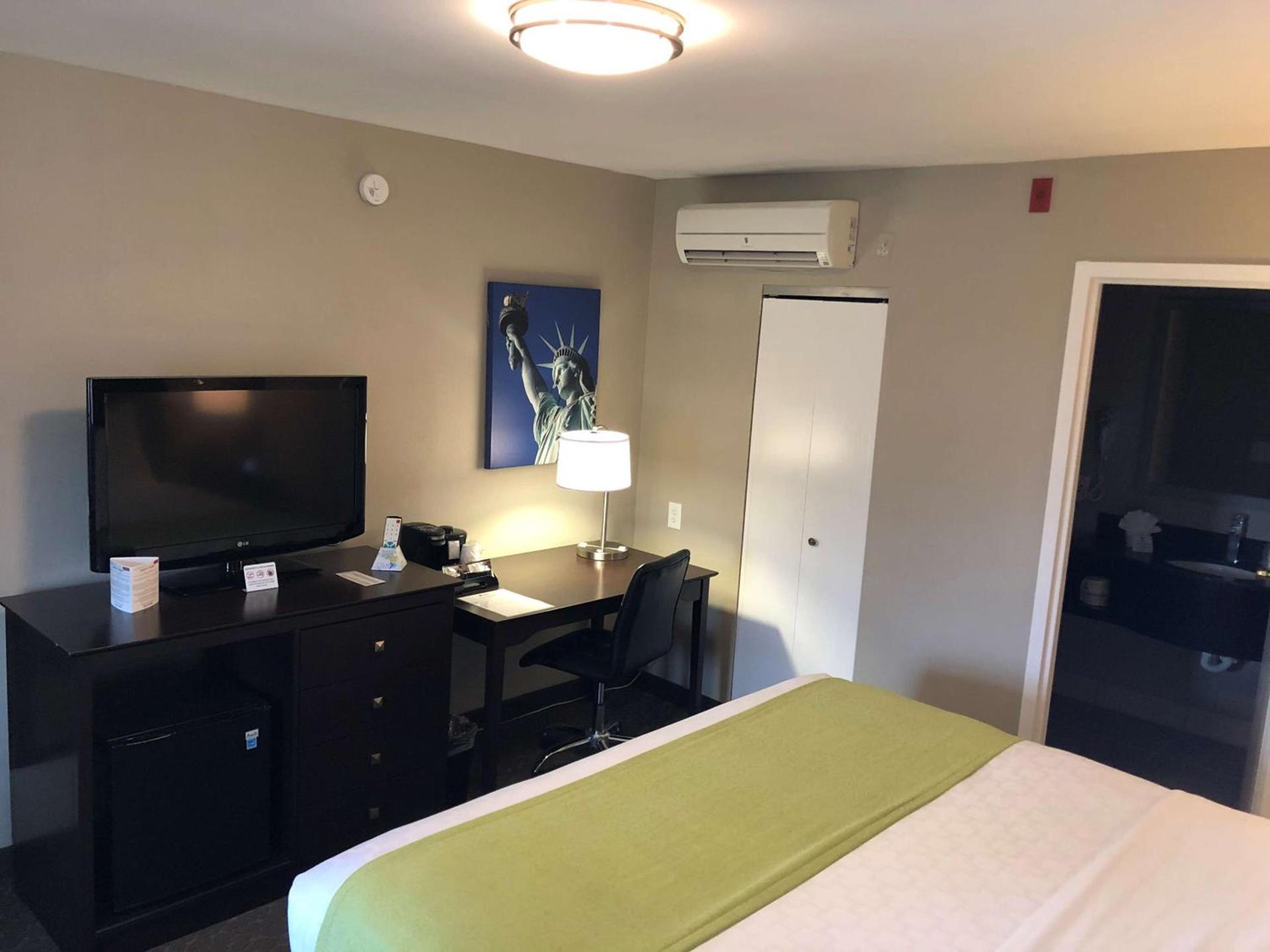 Best Western Fort Lee photo 7