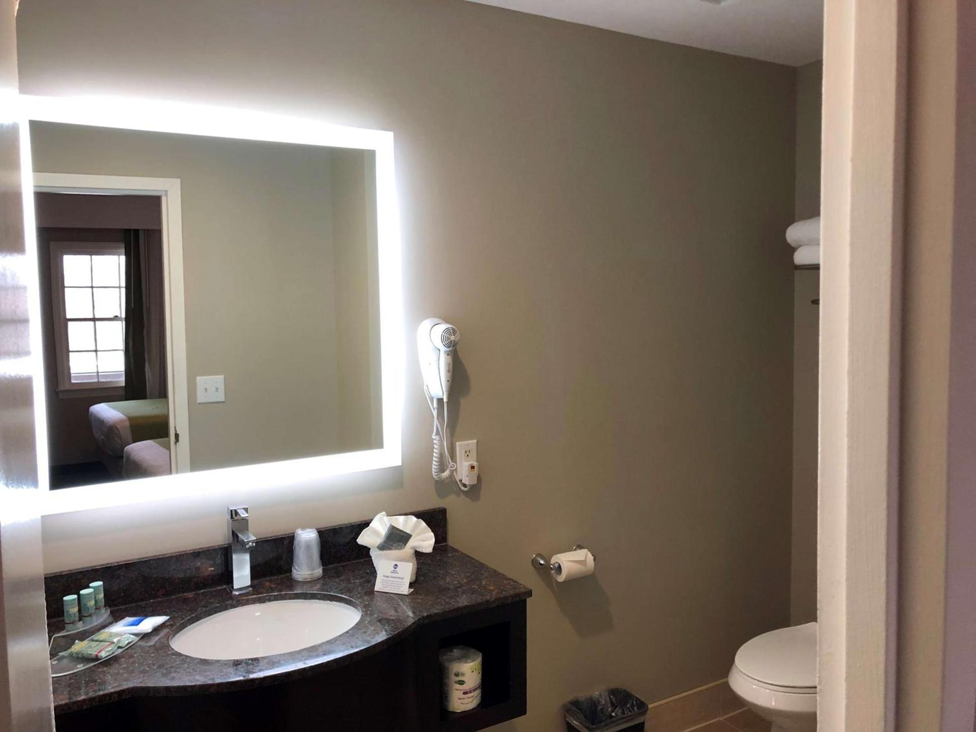 Best Western Fort Lee photo 26
