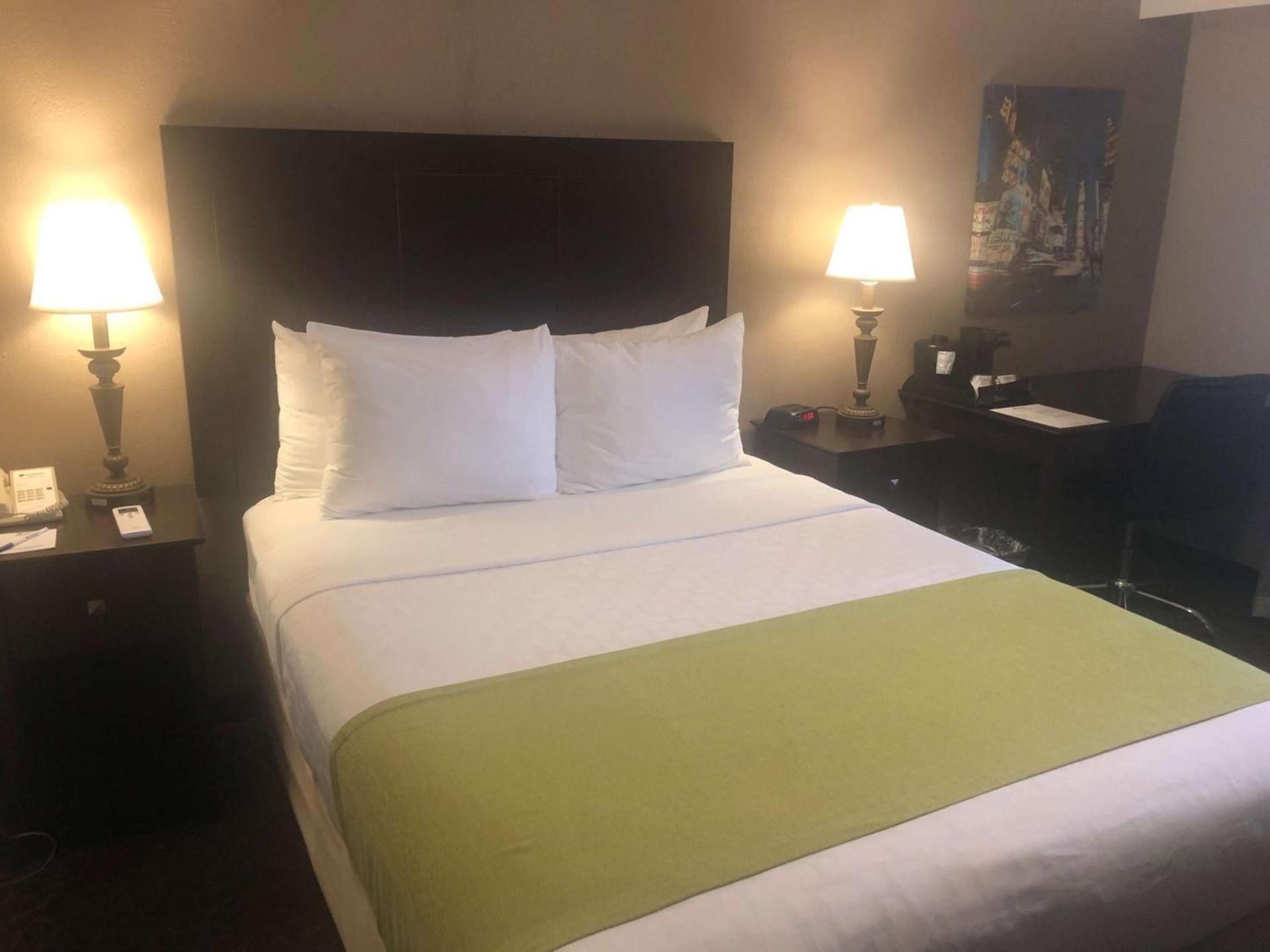 Best Western Fort Lee photo 23