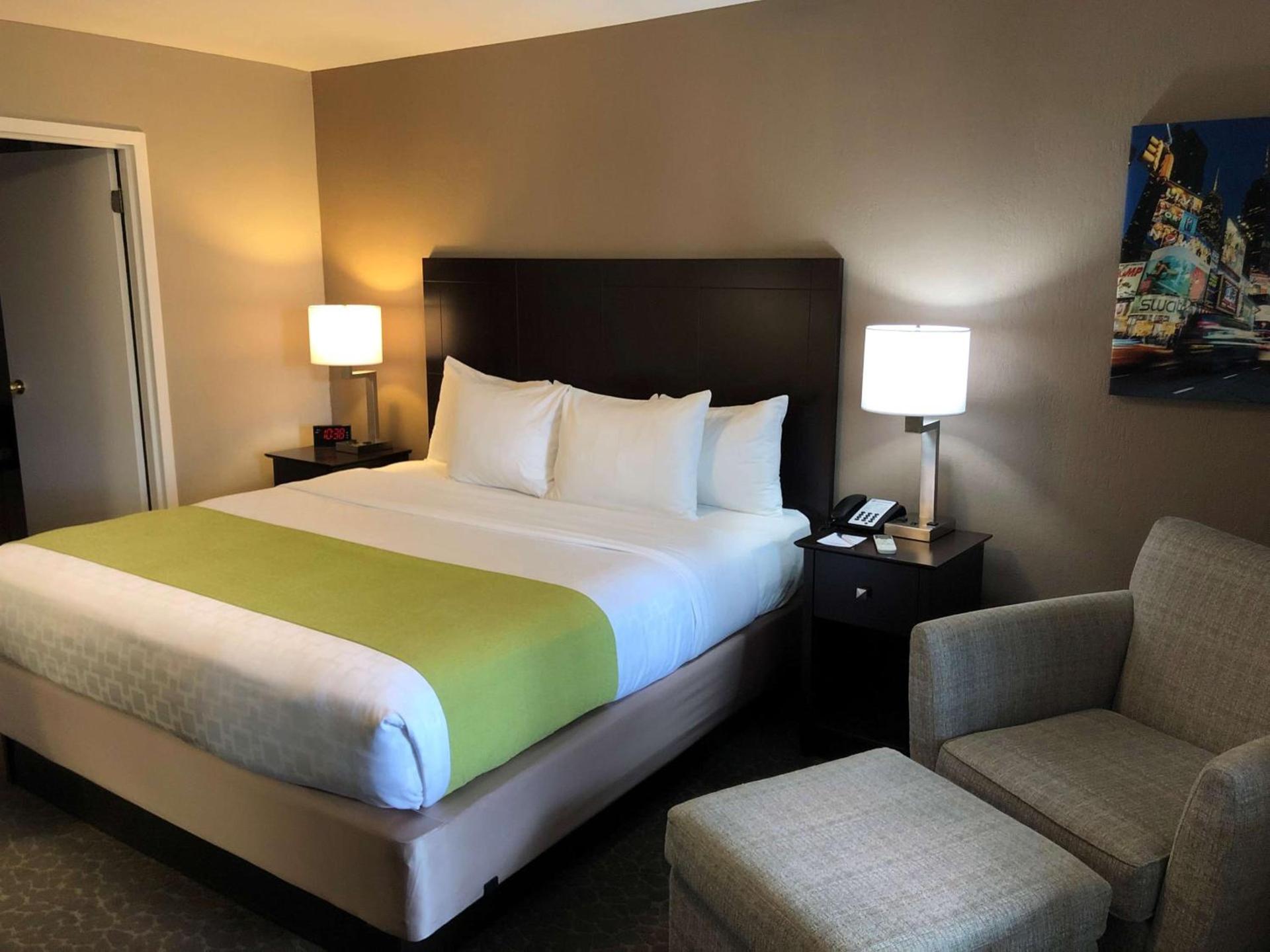 Best Western Fort Lee photo 9