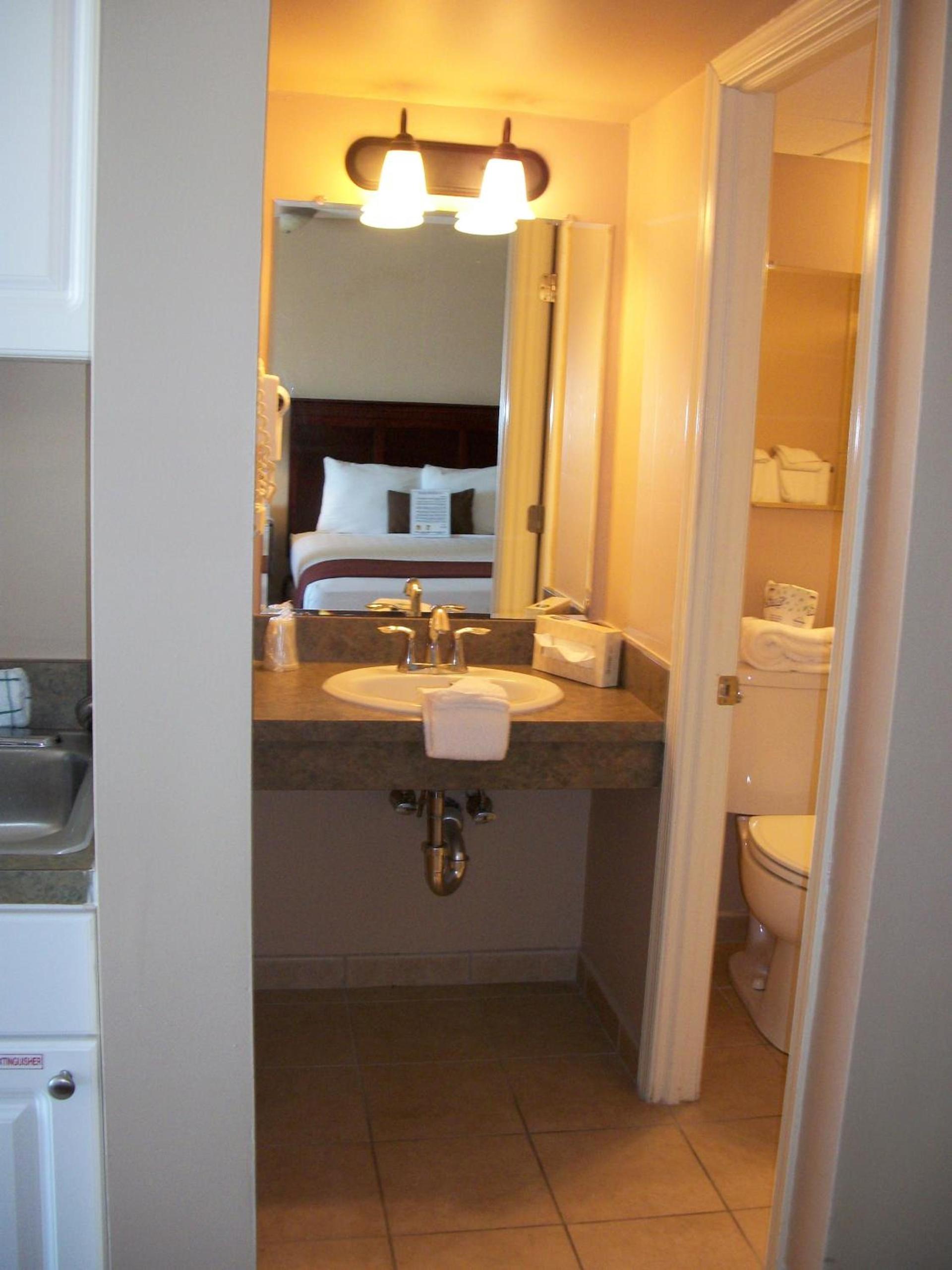 El Coronado Resort photo 35