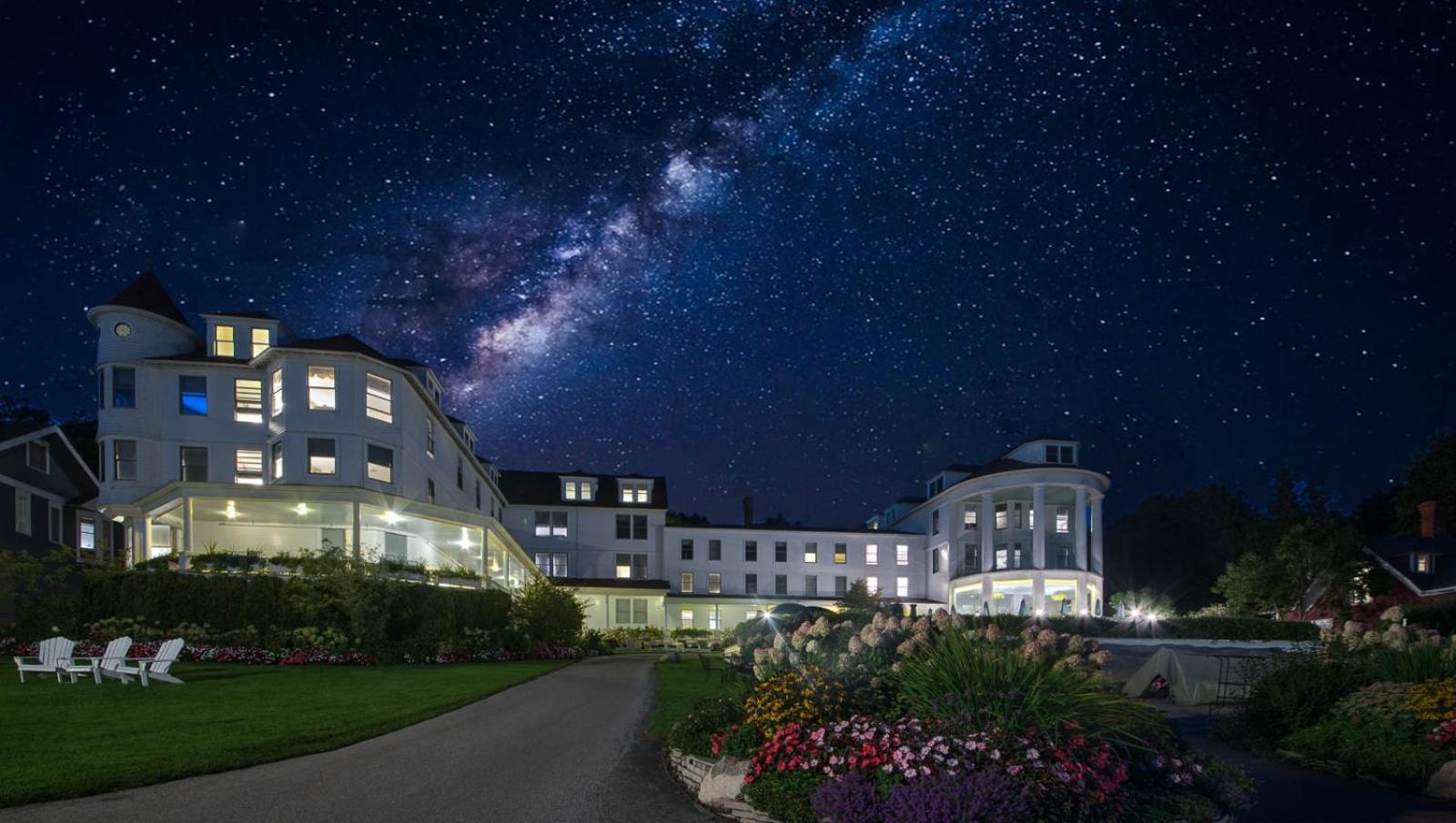 Island House Hotel photo 4