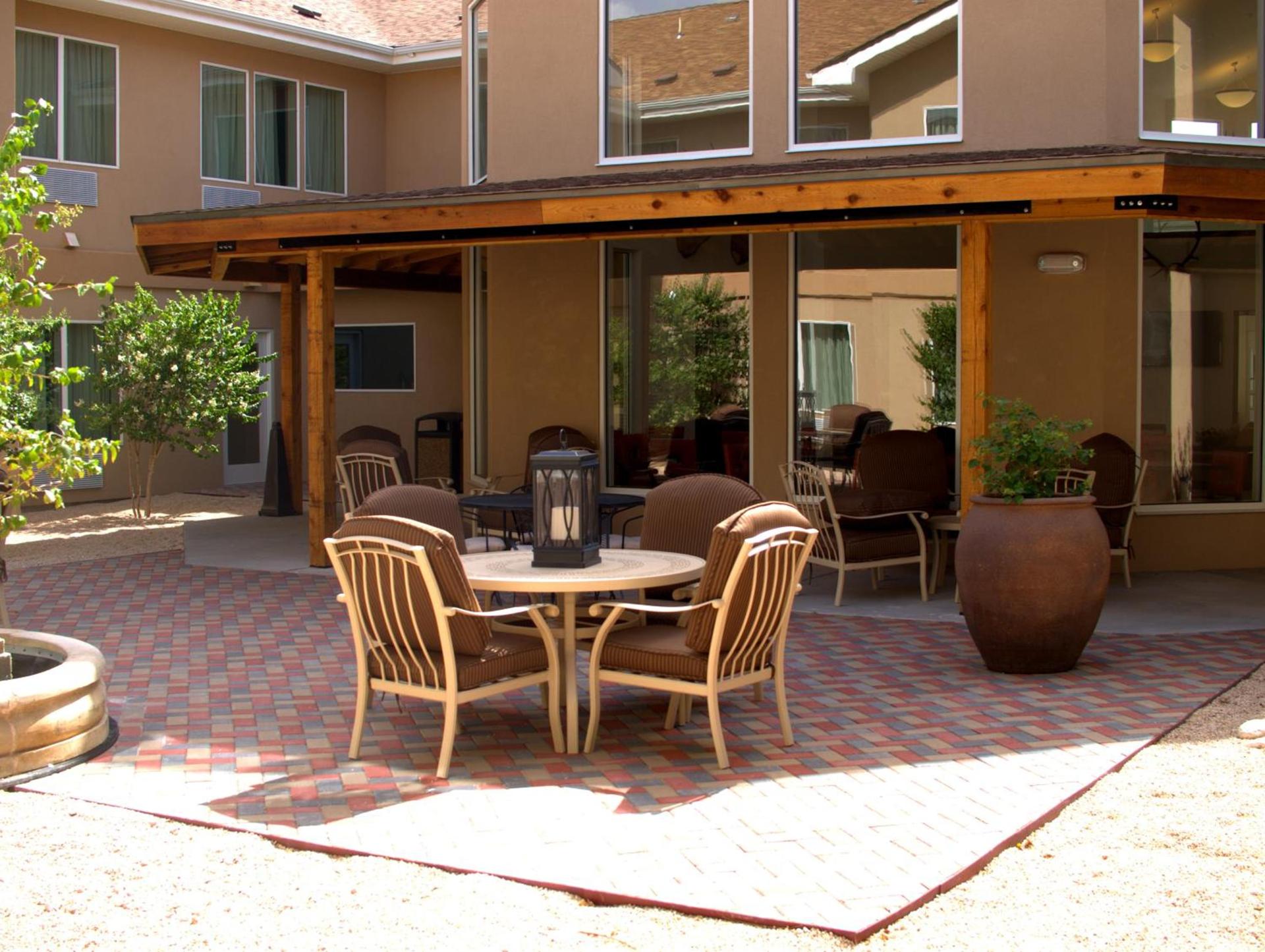 Baymont by Wyndham Hobbs photo 16