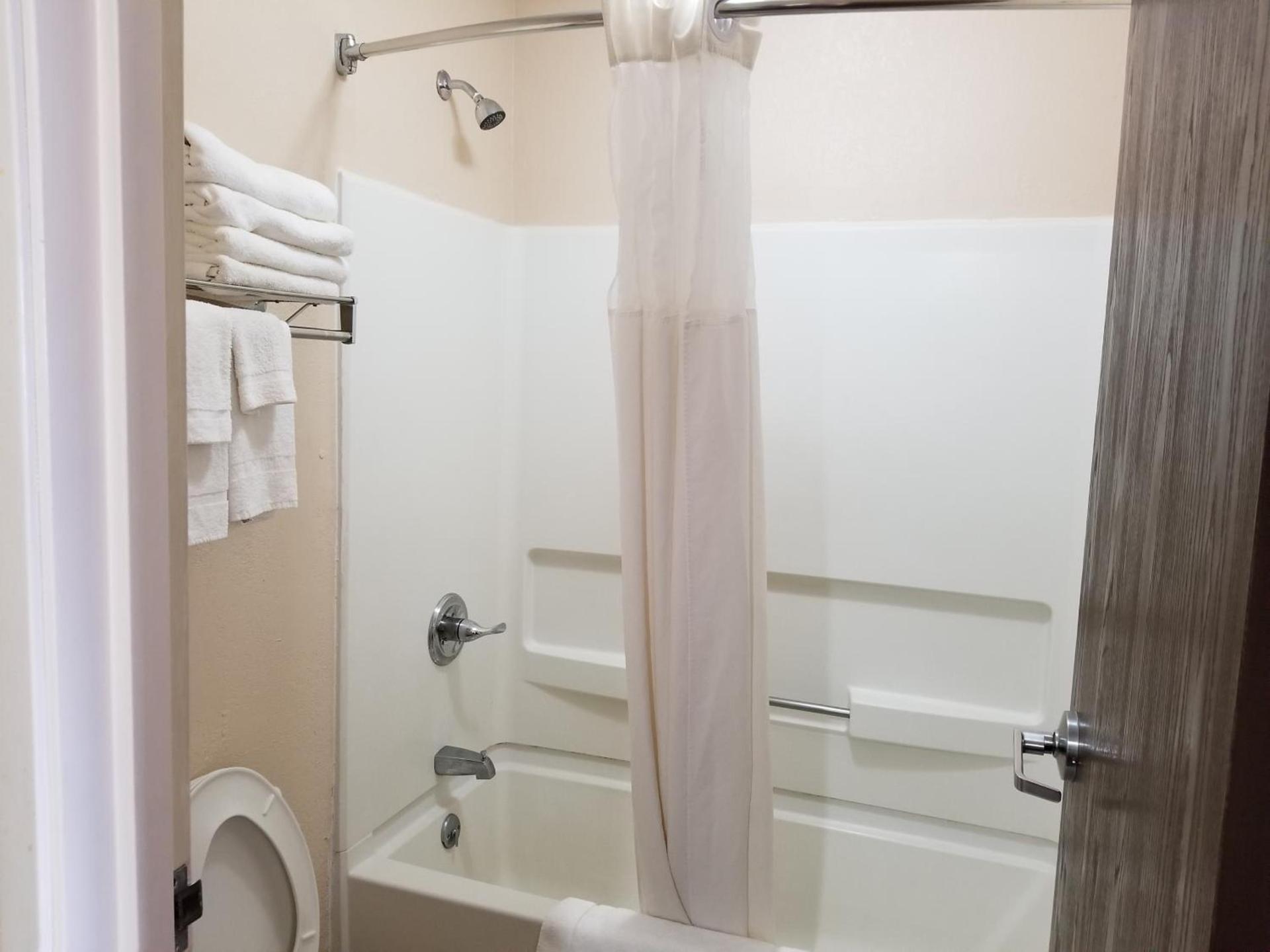 Briarwood Inn photo 25
