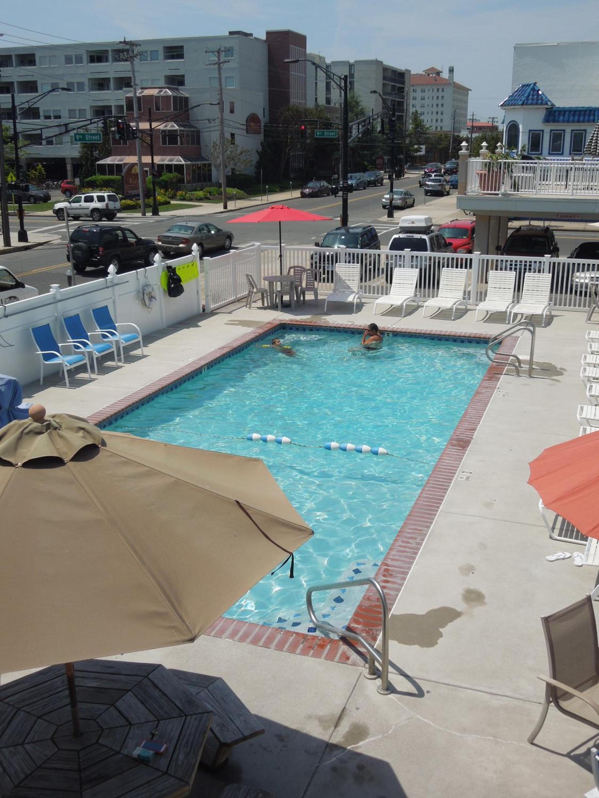Sifting Sands Motel photo 21