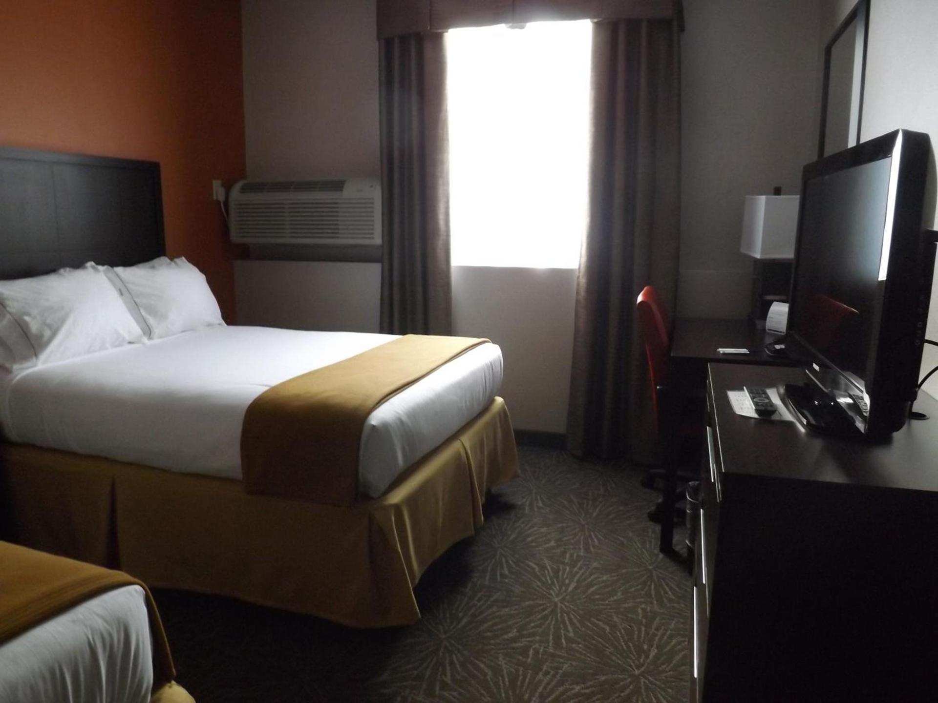 Holiday Inn Express Pittsburgh - Munhall by IHG photo 2