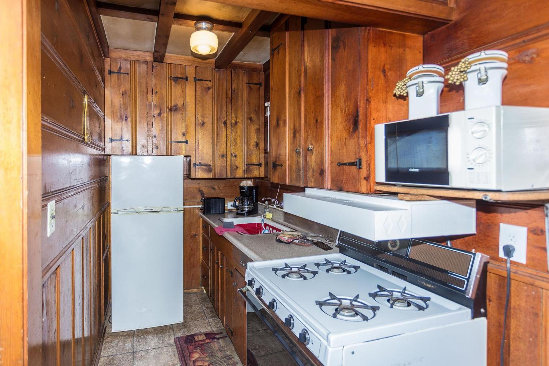 Apple Creek Cottages photo 21