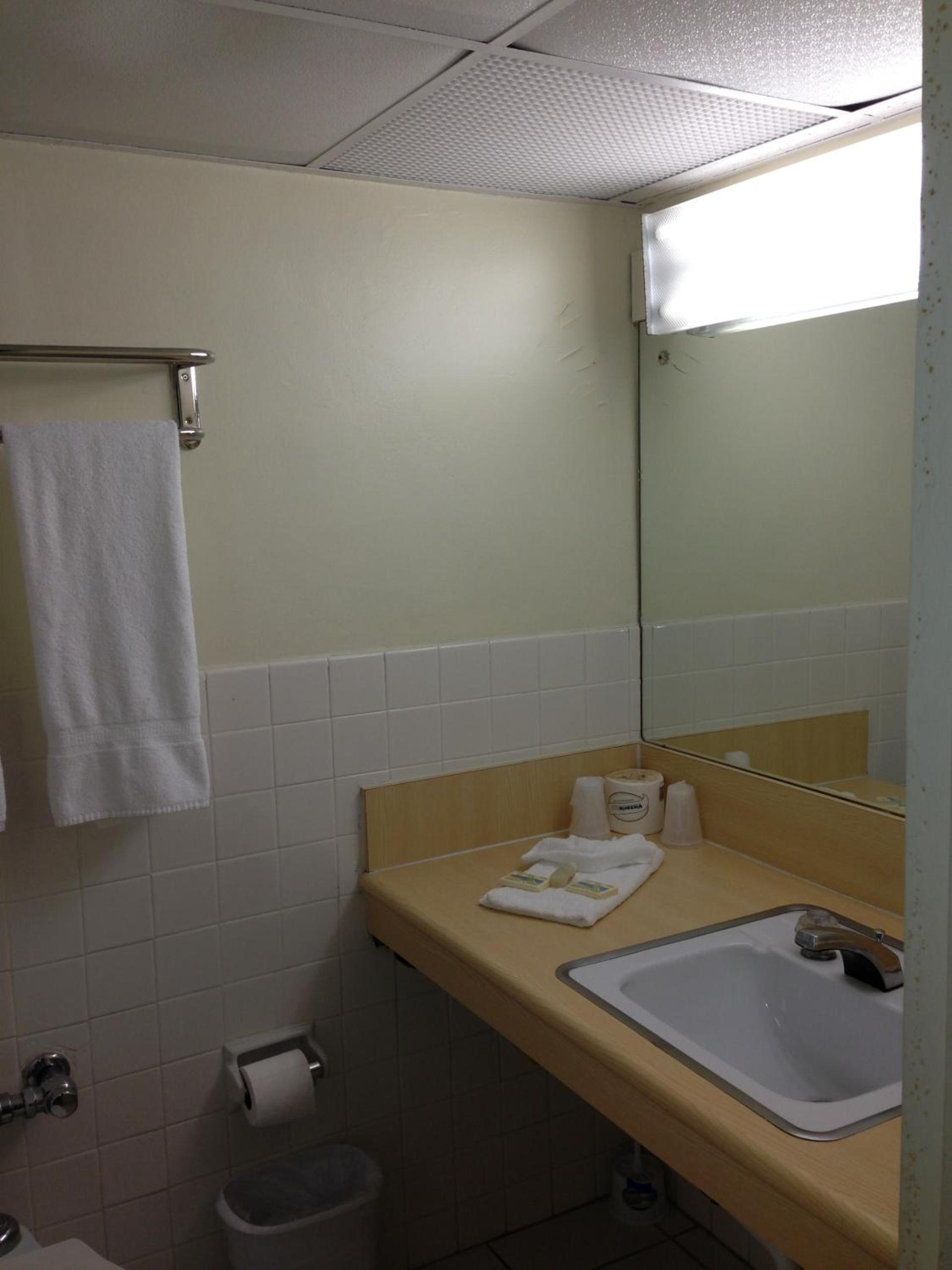 Knights Inn Hallandale photo 22