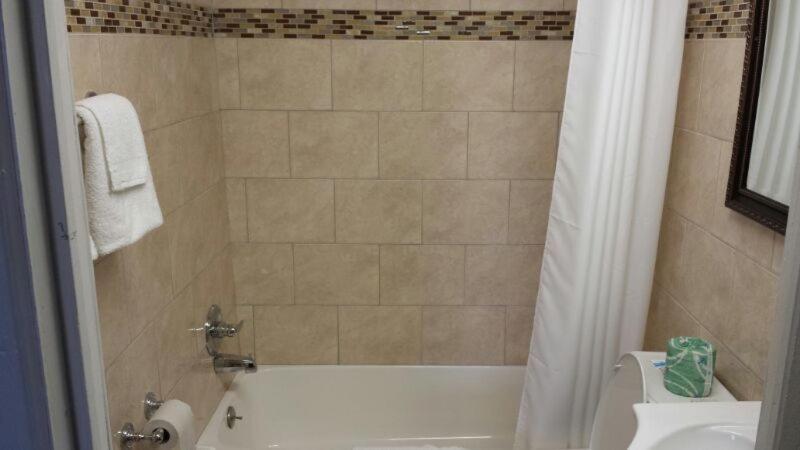 Royal Inn photo 36