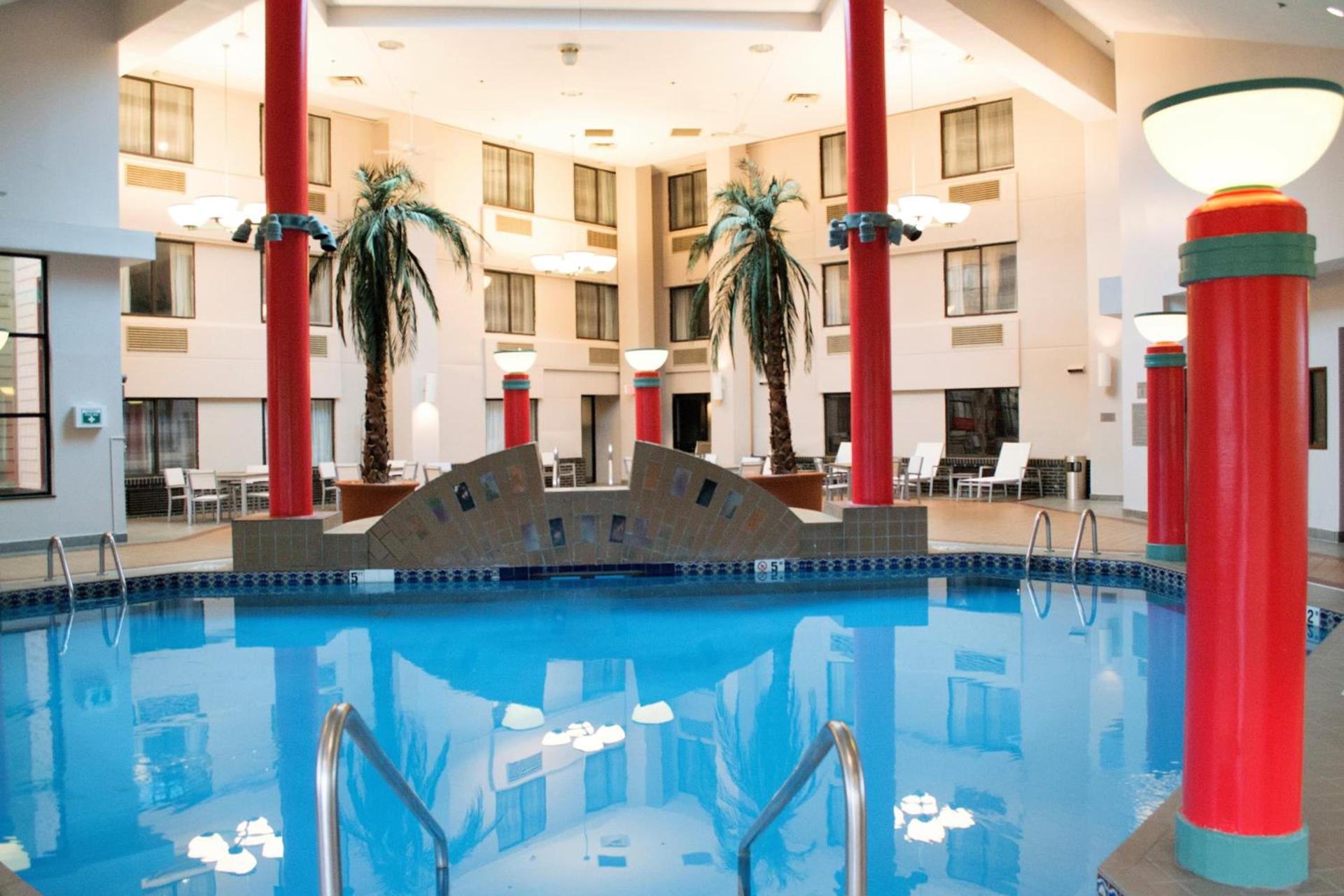 Country Inn & Suites by Radisson, Erie, PA photo 39