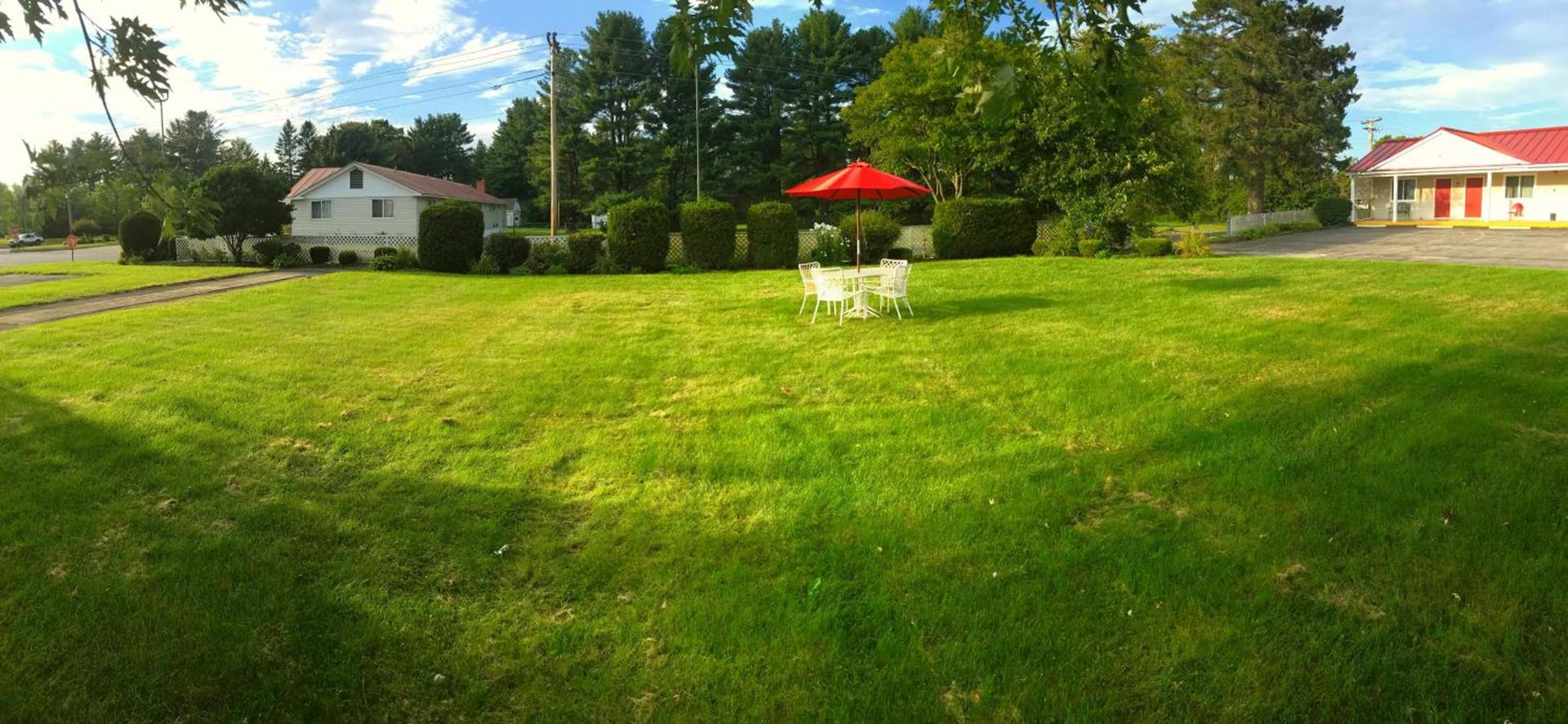 Belmont Motel photo 39