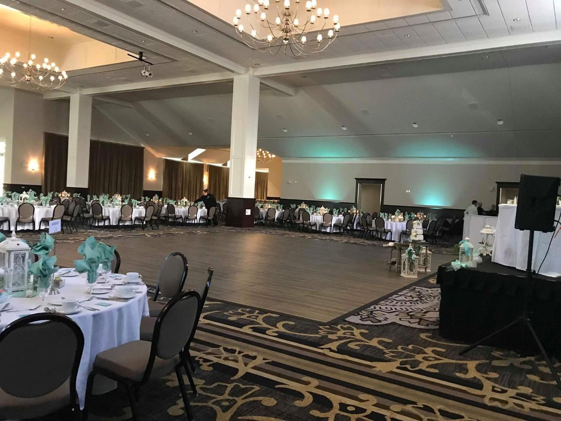 Hillsdale College Dow Hotel and Conference Center photo 26