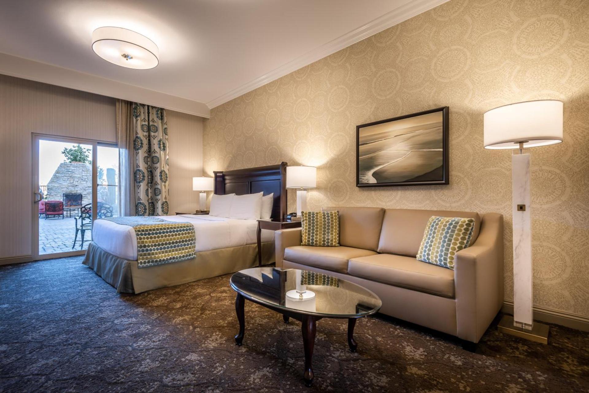 Ayres Hotel Seal Beach - Cypress photo 29