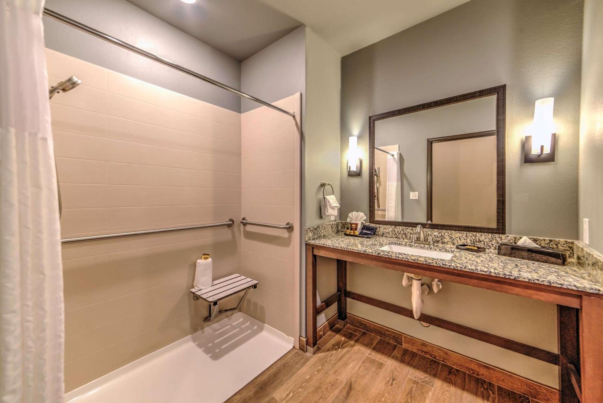 Best Western Plus Overland Inn photo 27