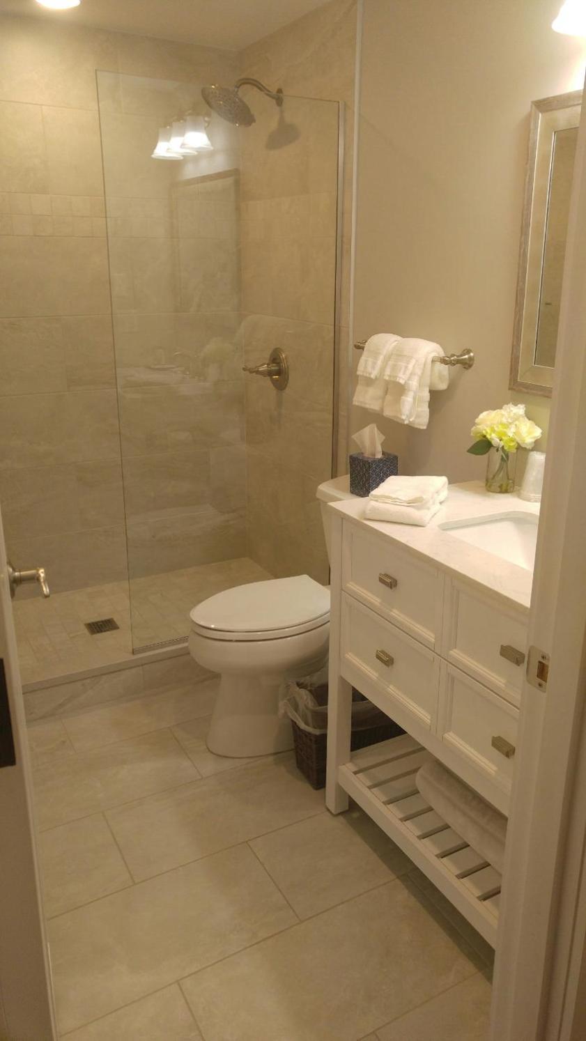 Harbor House Inn photo 37