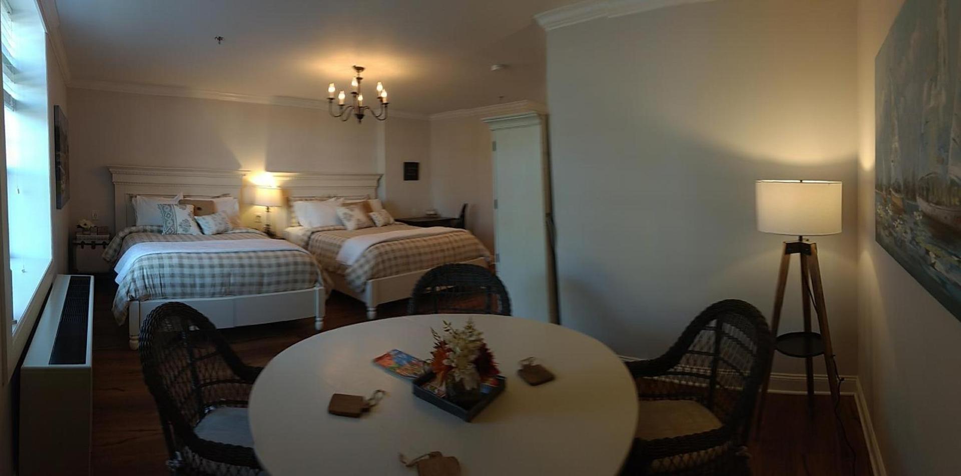 Harbor House Inn photo 28