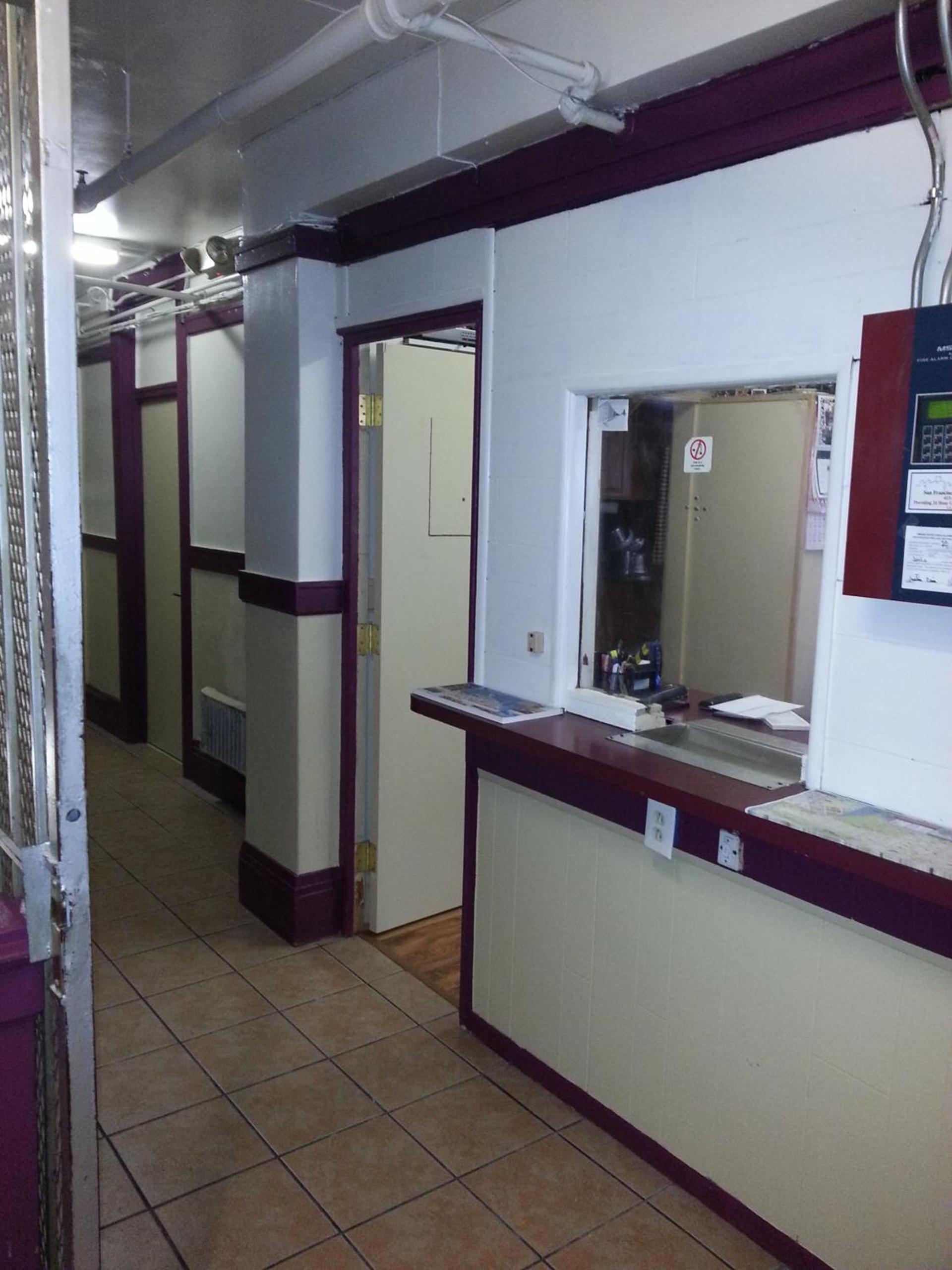 Winsor Hotel photo 3